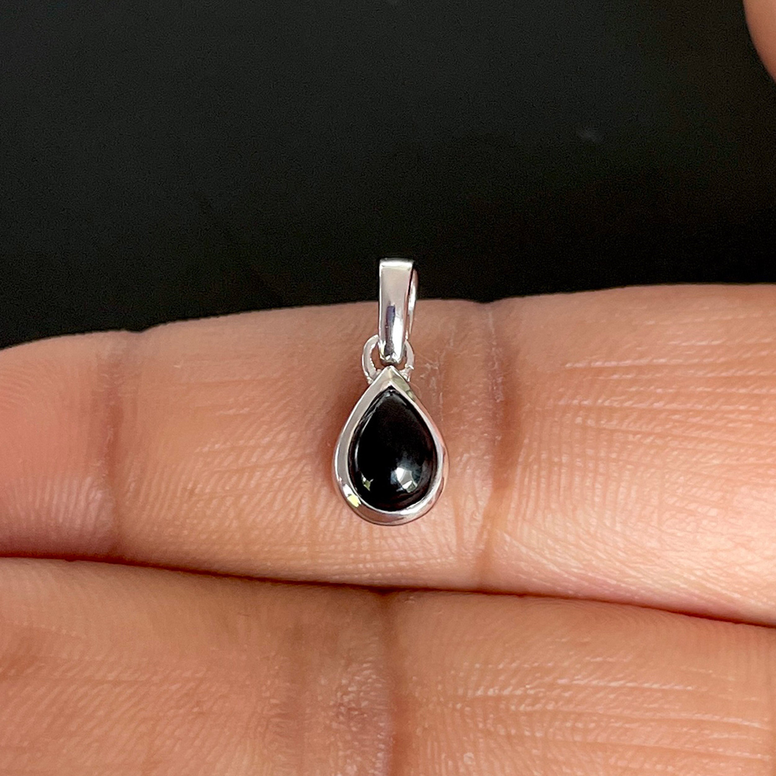 Black Onyx Pendant-(BOX-SP-941.)