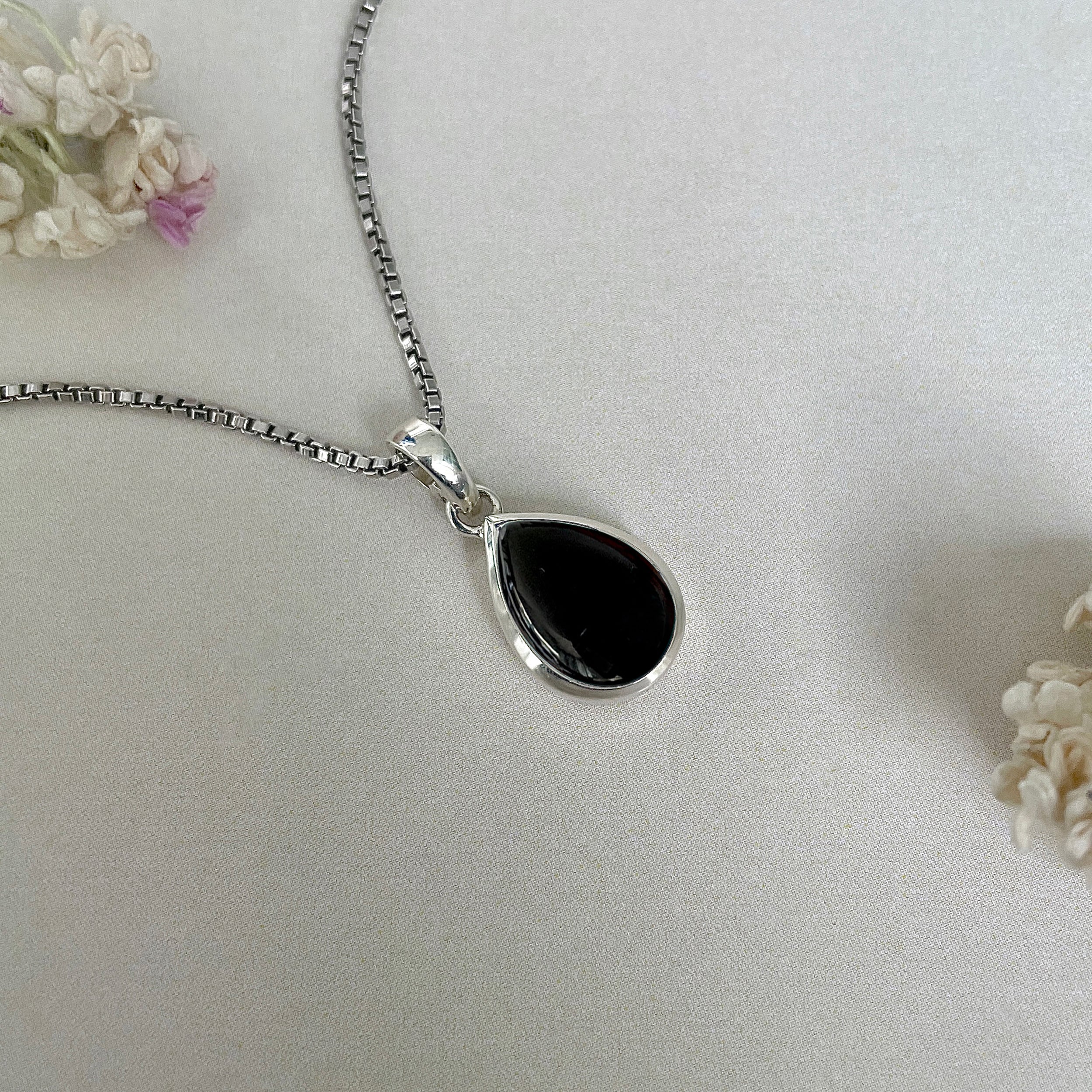 Black Onyx Pendant-(BOX-SP-946.)