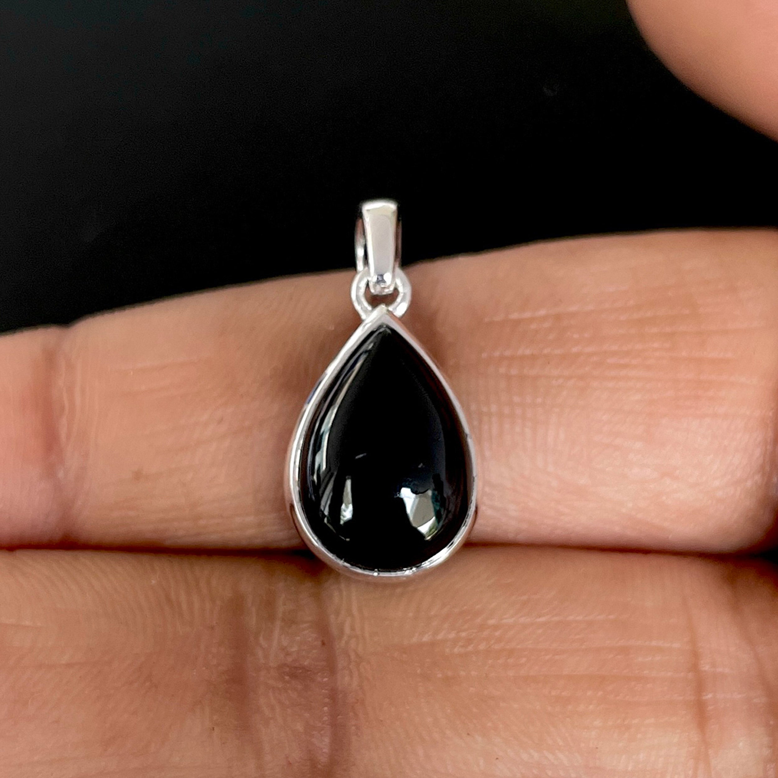 Black Onyx Pendant-(BOX-SP-947.)
