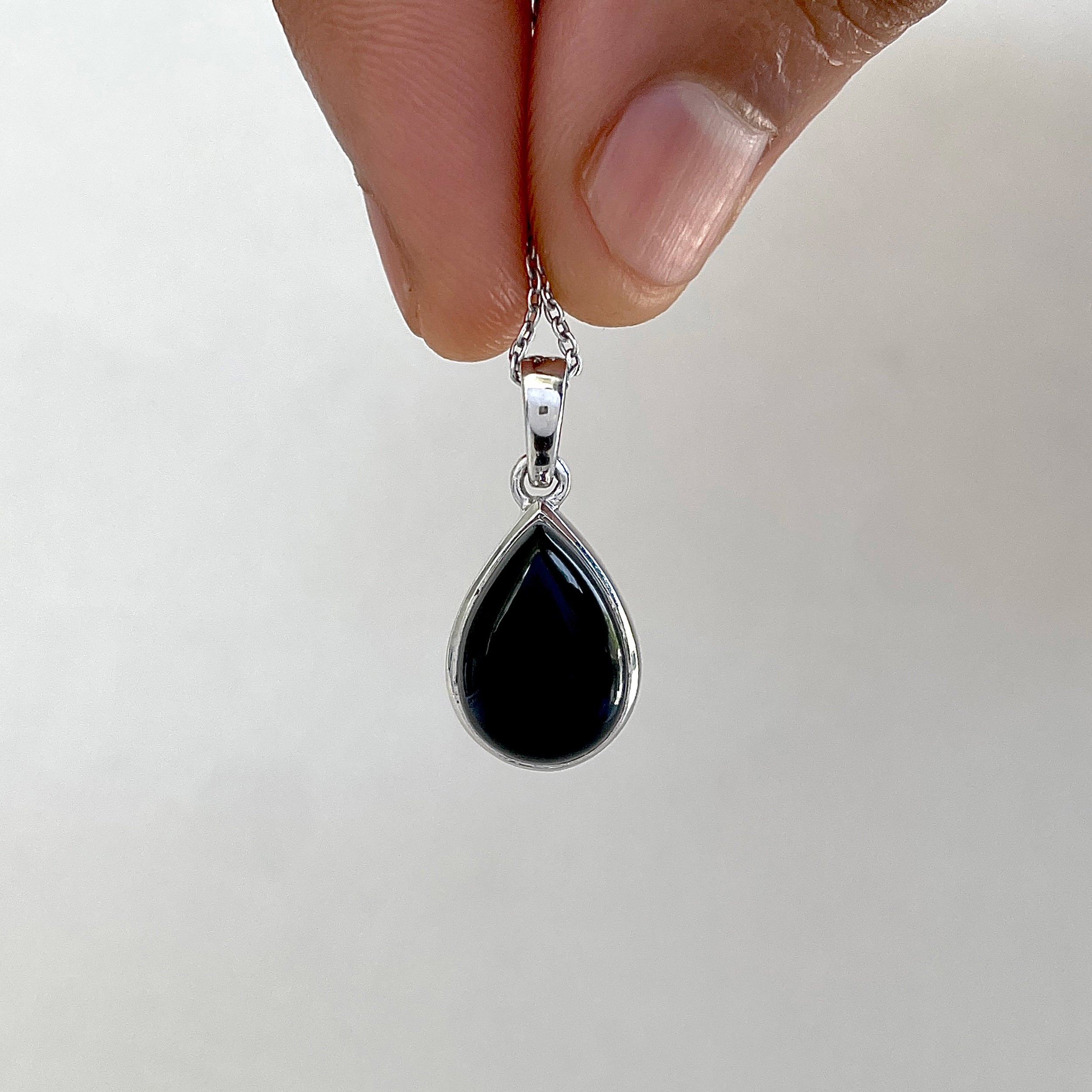 Black Onyx Pendant-(BOX-SP-947.)