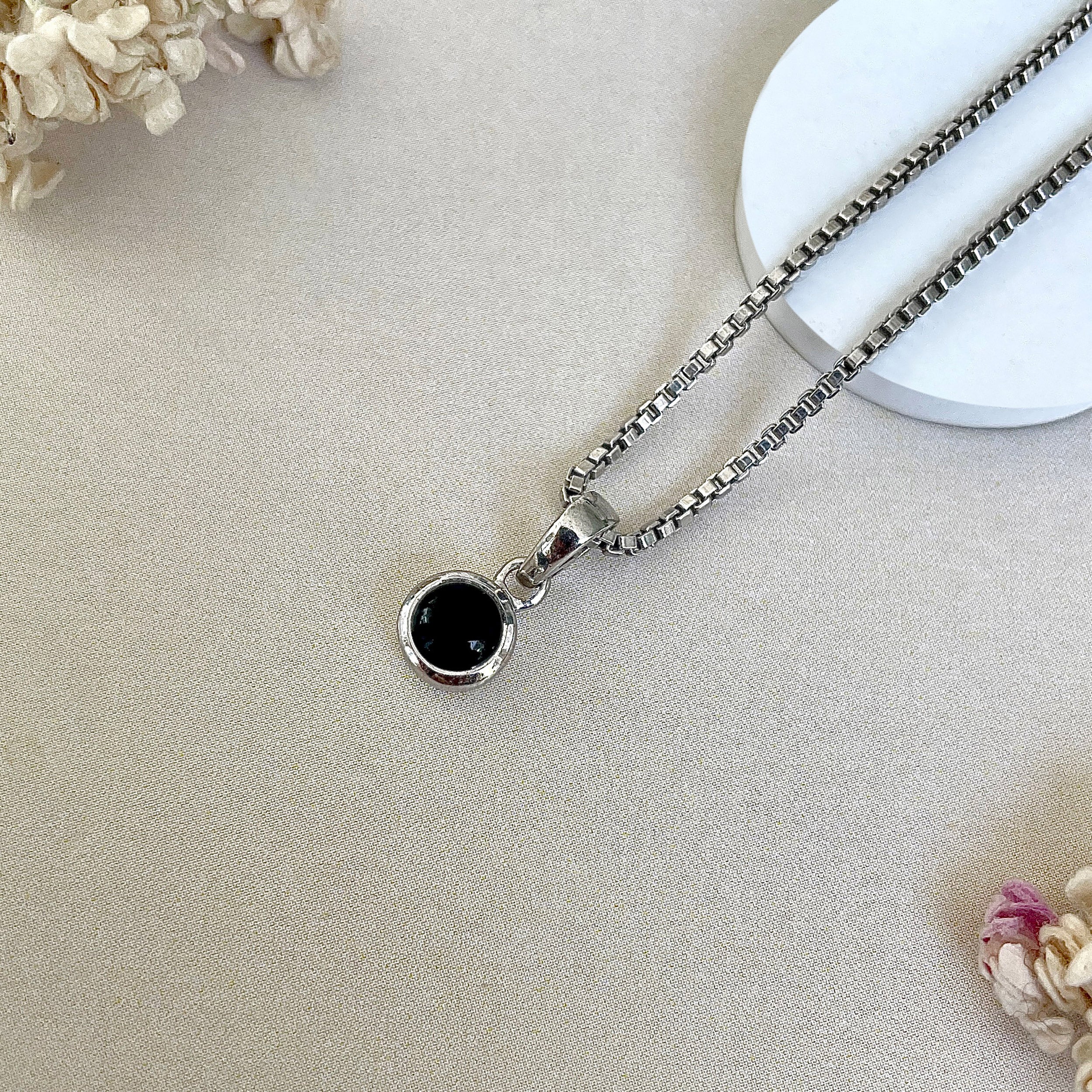 Black Onyx Pendant-(BOX-SP-948.)