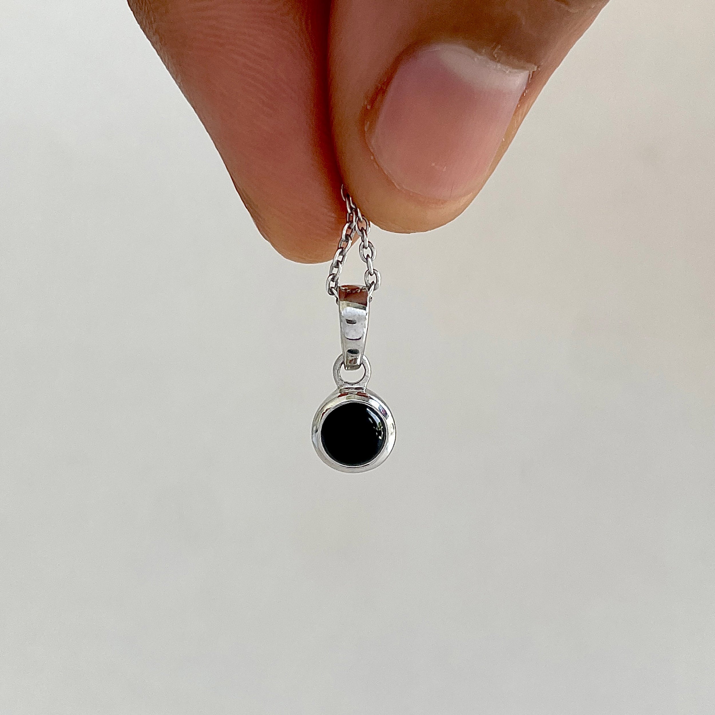 Black Onyx Pendant-(BOX-SP-948.)