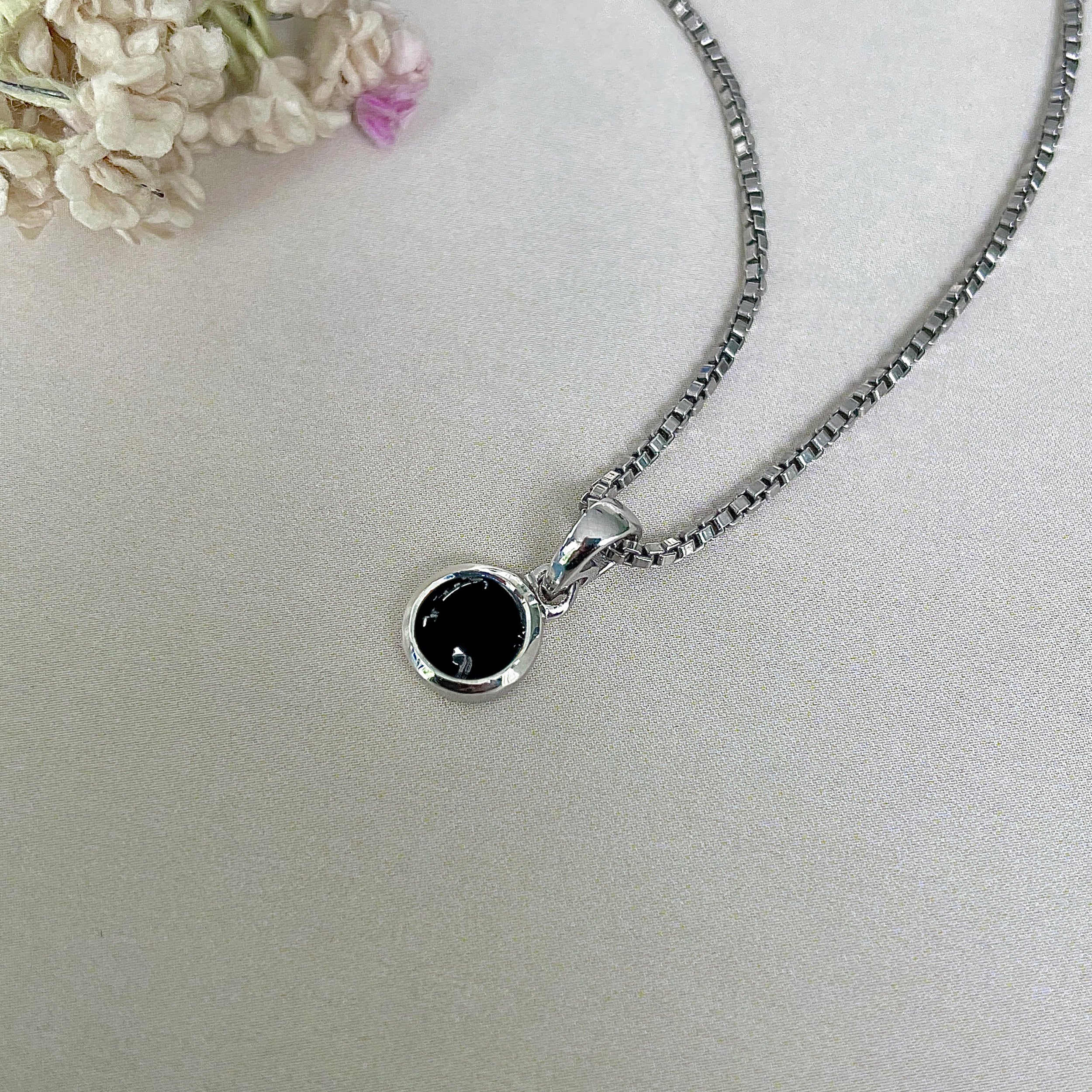Black Onyx Pendant-(BOX-SP-949.)