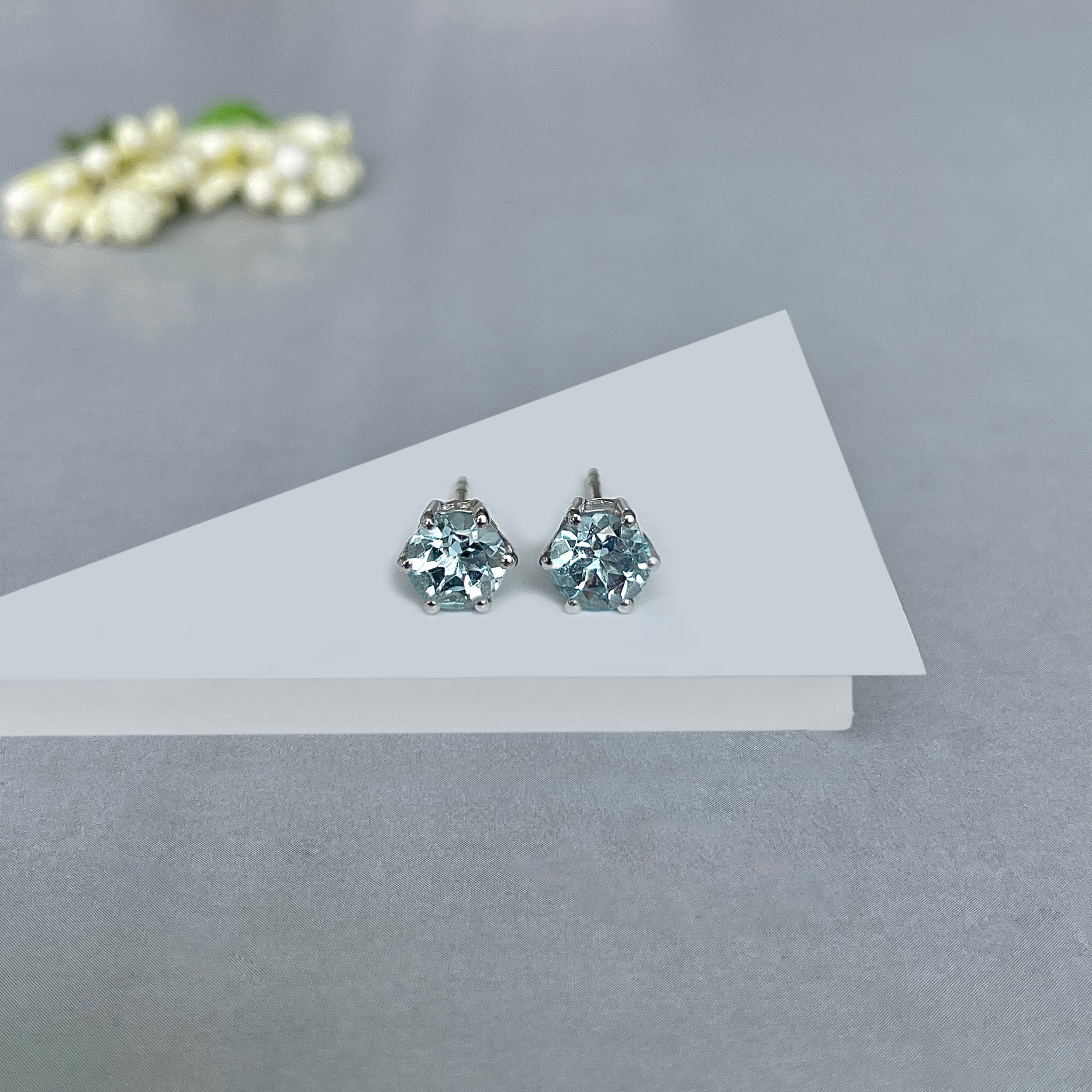 Blue Topaz Stud Earrings-(BTZ-SE-1024.)
