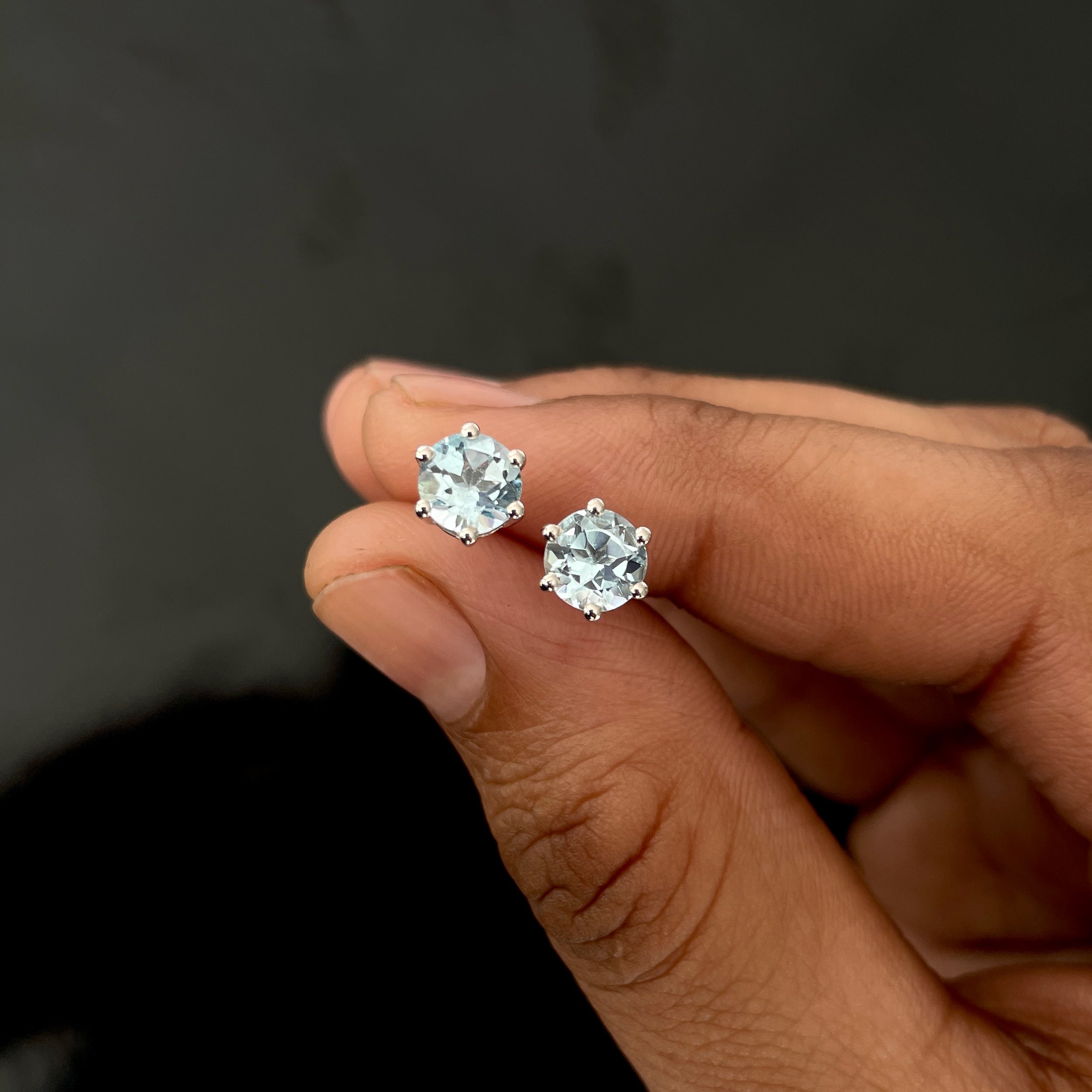 Blue Topaz Stud Earrings-(BTZ-SE-1024.)
