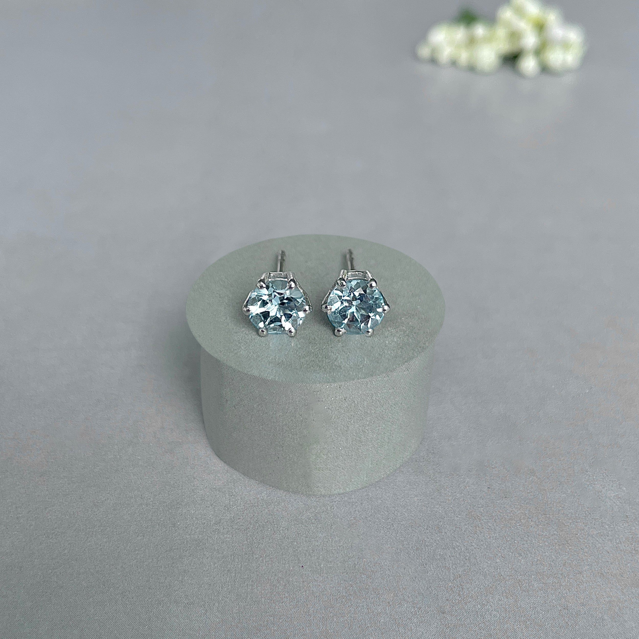 Blue Topaz Stud Earrings-(BTZ-SE-1024.)