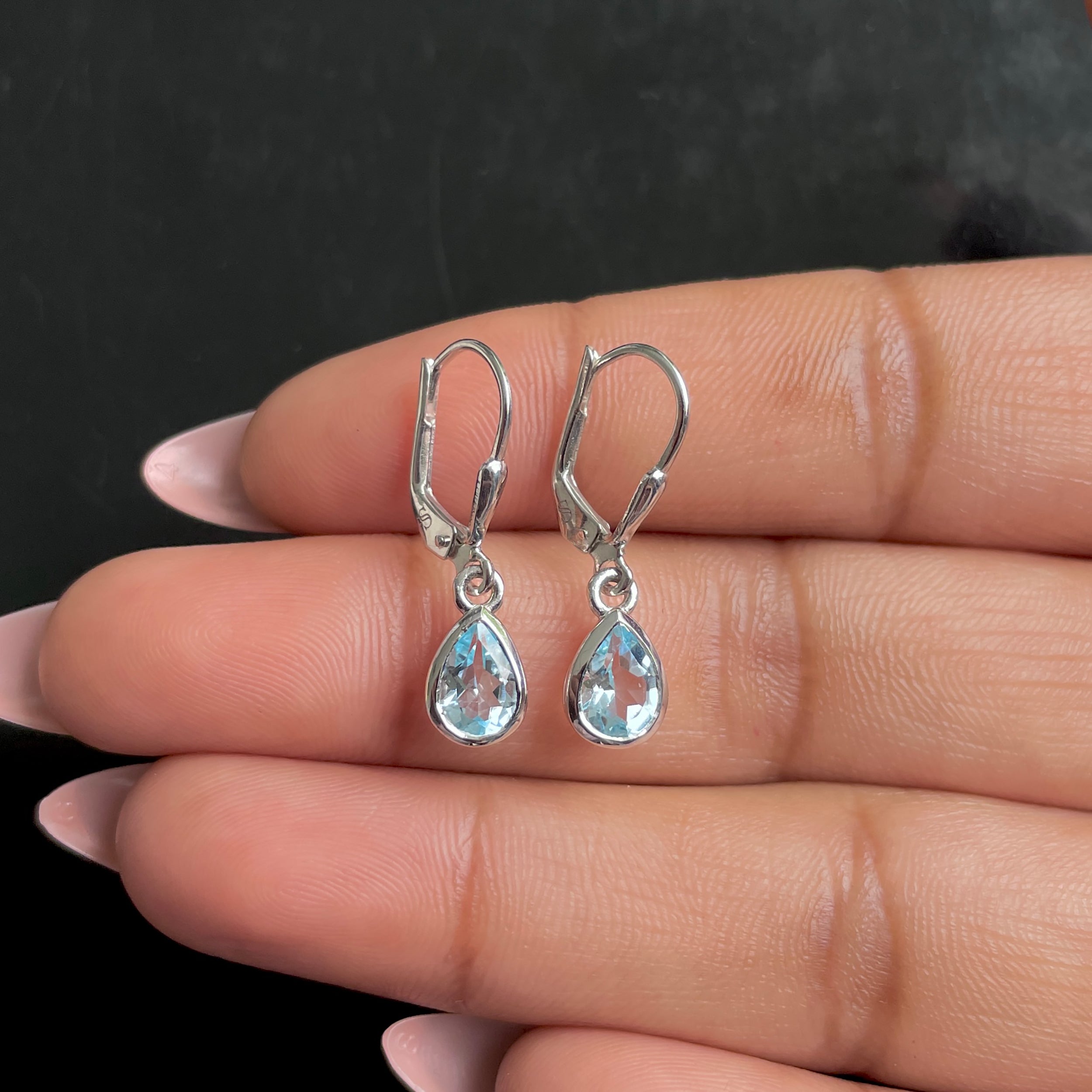 Blue Topaz Leverback Earrings-(BTZ-SE-1317.)