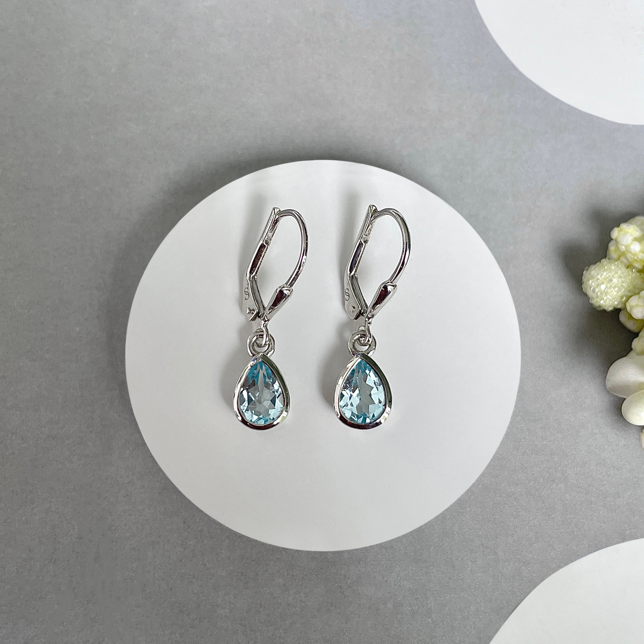 Blue Topaz Leverback Earrings-(BTZ-SE-1317.)