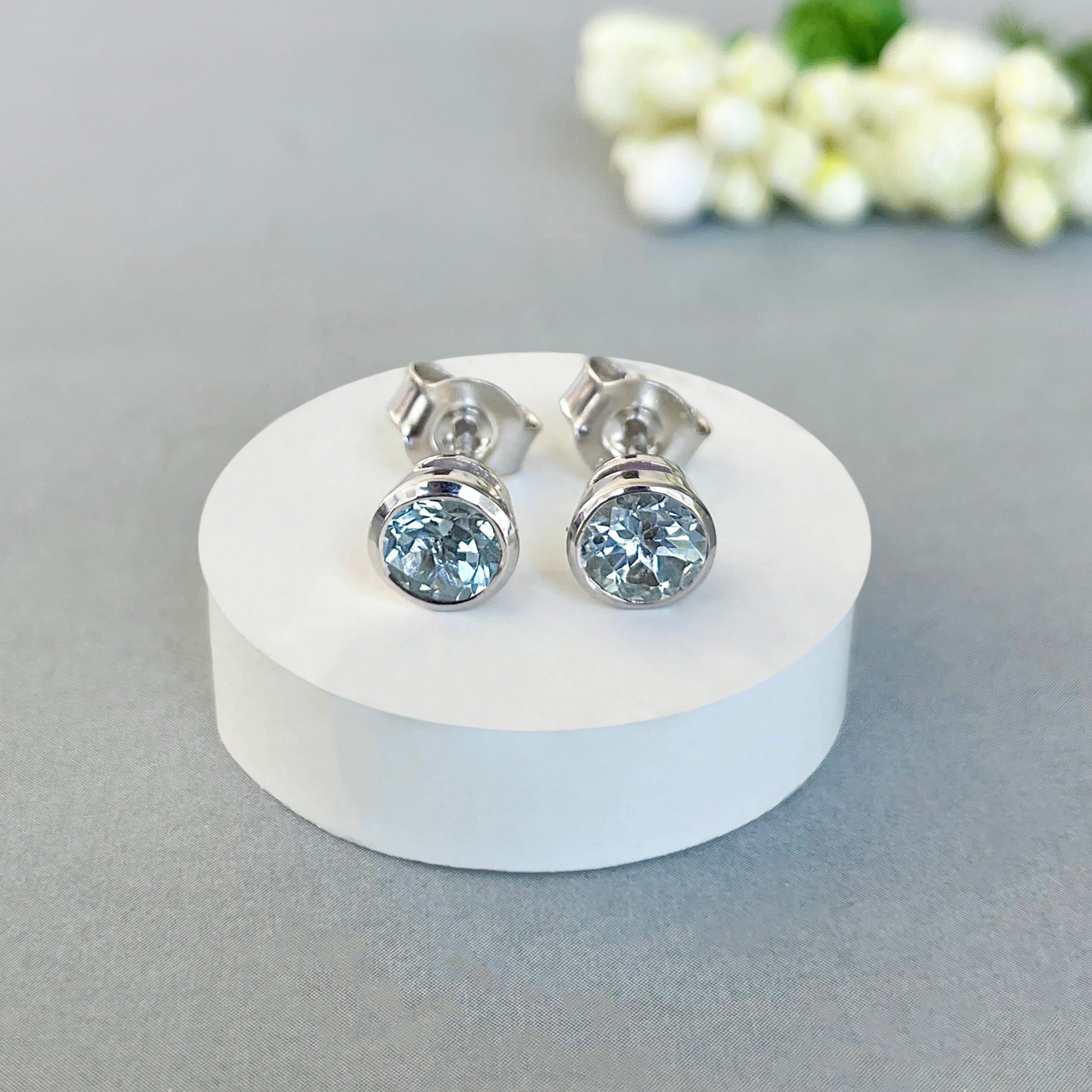 Blue Topaz Stud Earring-(BTZ-SE-1425.)