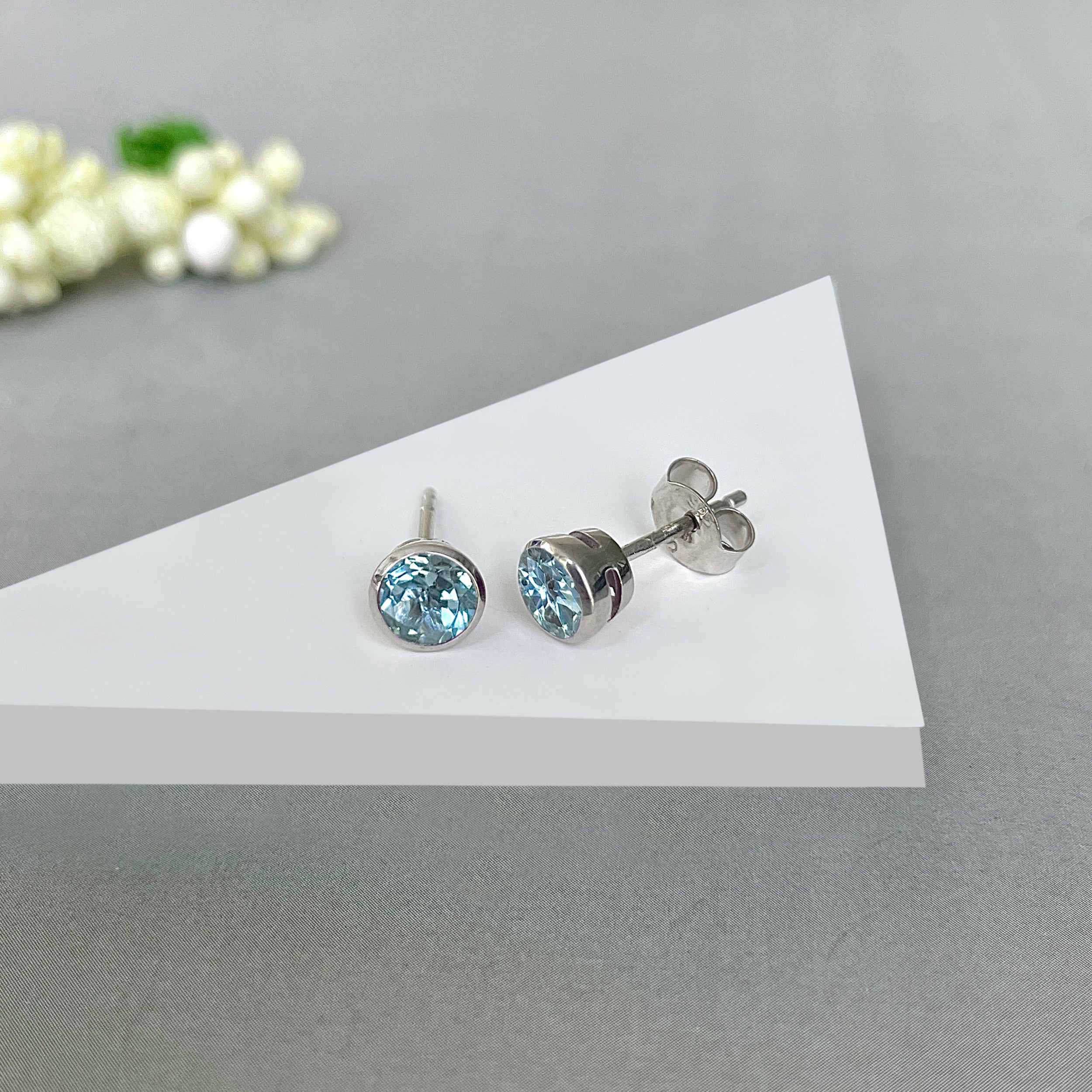 Blue Topaz Stud Earring-(BTZ-SE-1425.)