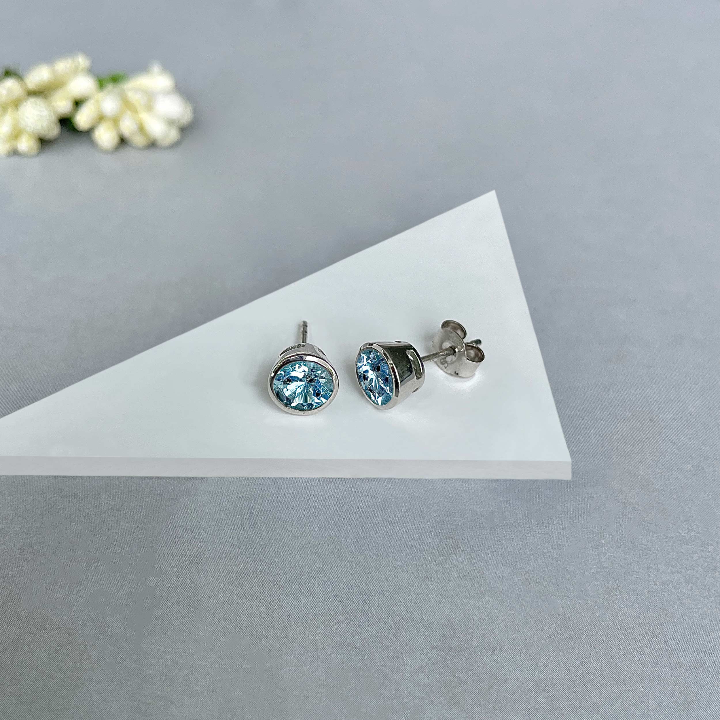 Blue Topaz Stud Earrings-(BTZ-SE-1426.)