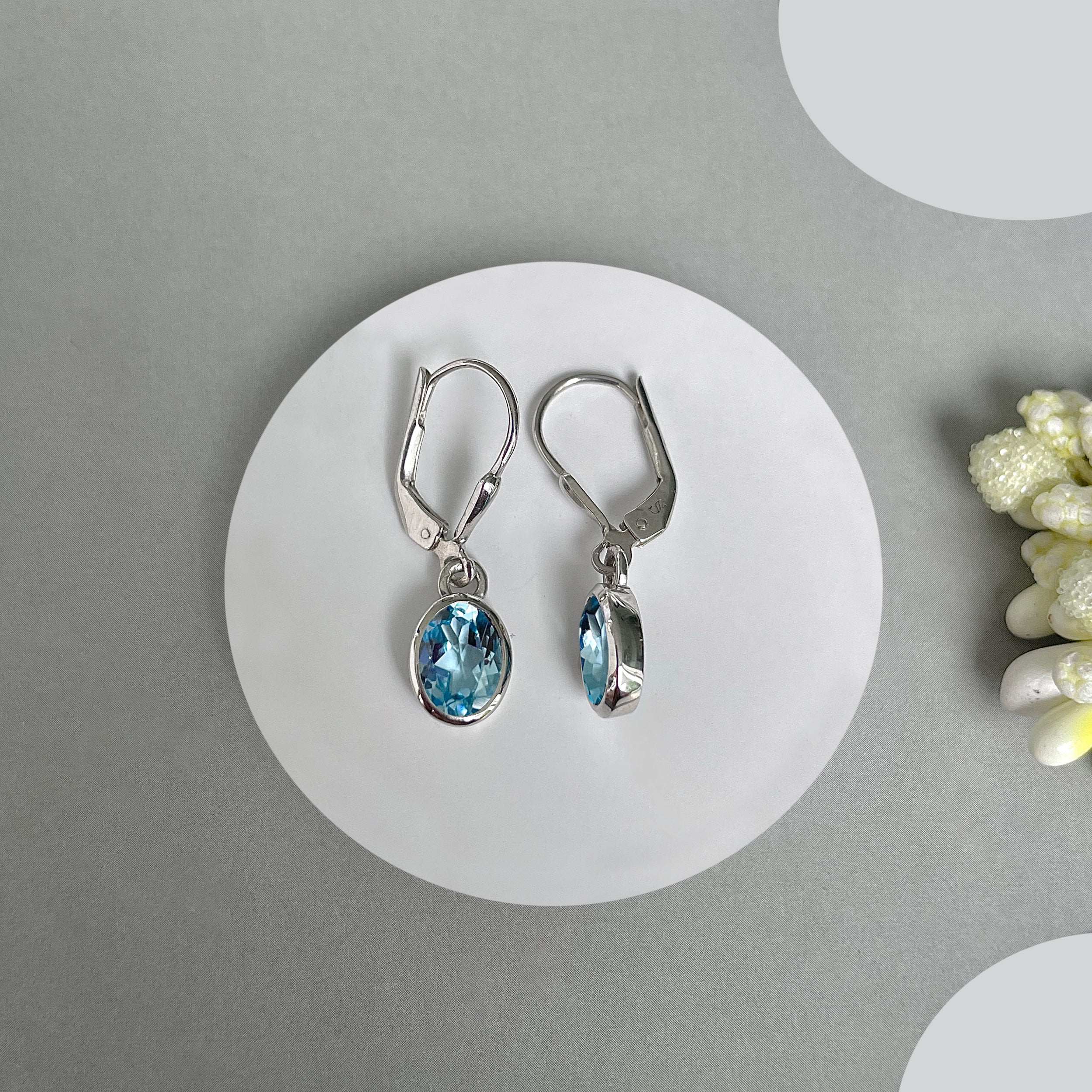 Blue Topaz Leverback Earrings-(BTZ-SE-547.)
