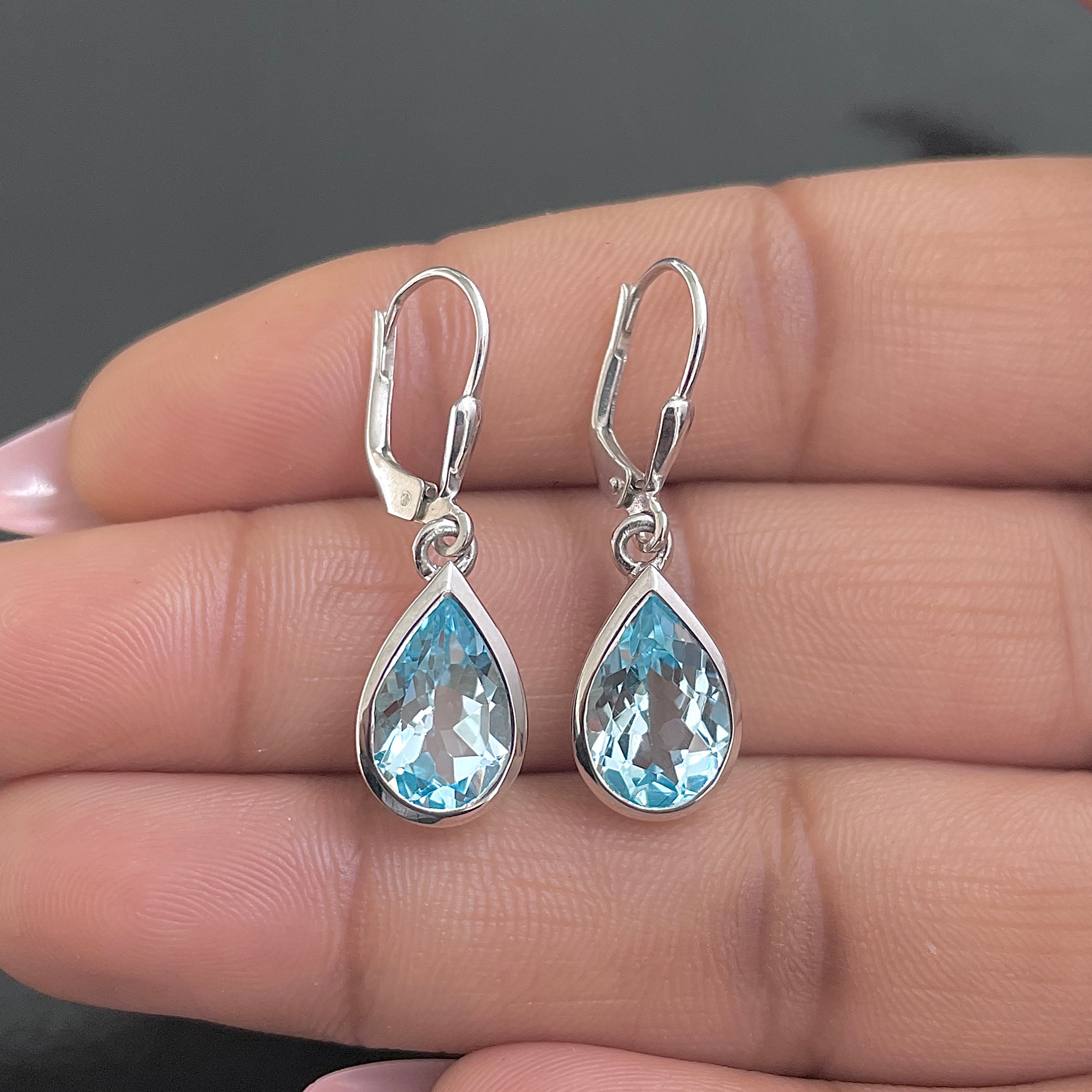 Blue Topaz Leverback Earrings-(BTZ-SE-707.)