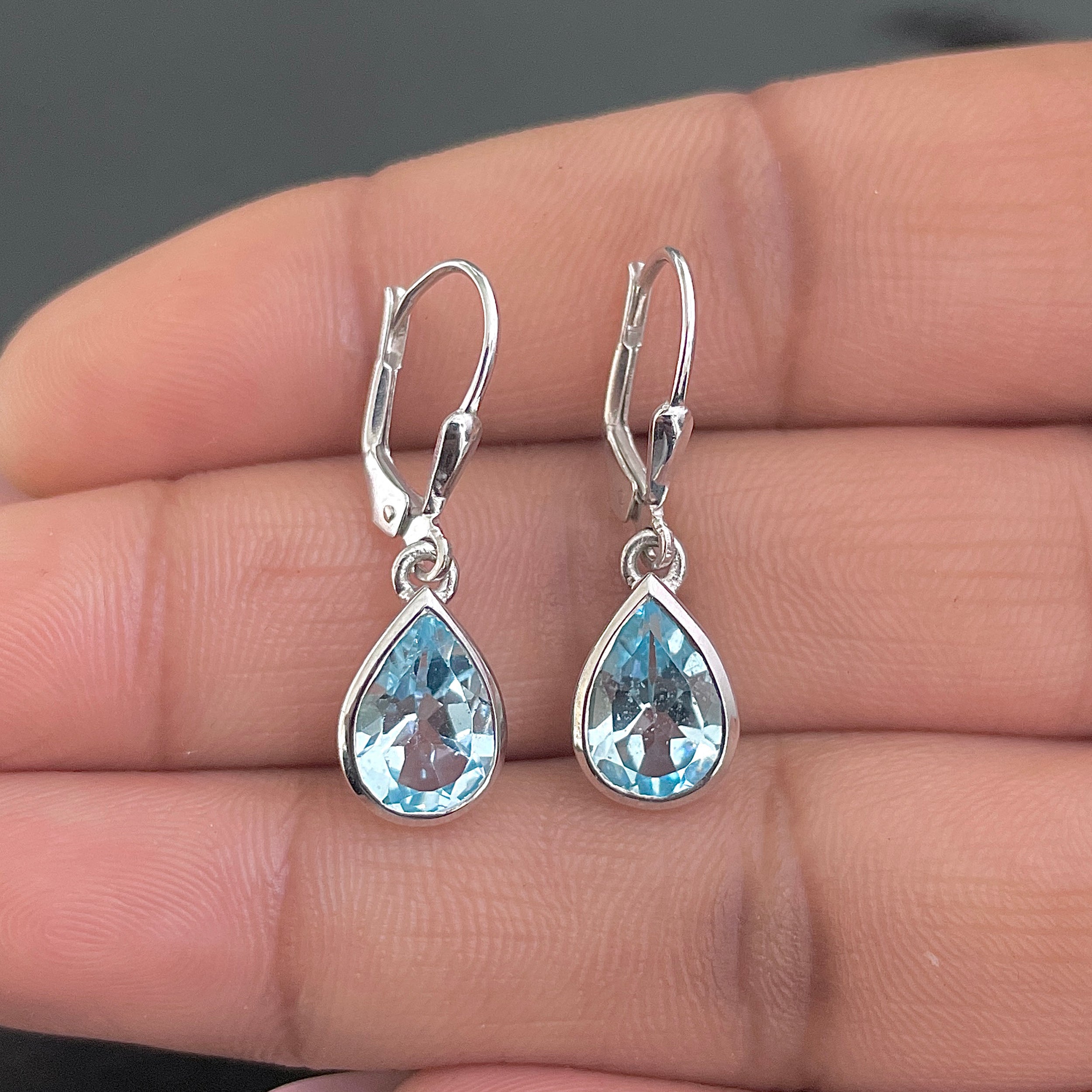 Blue Topaz Leverback Earrings-(BTZ-SE-742.)