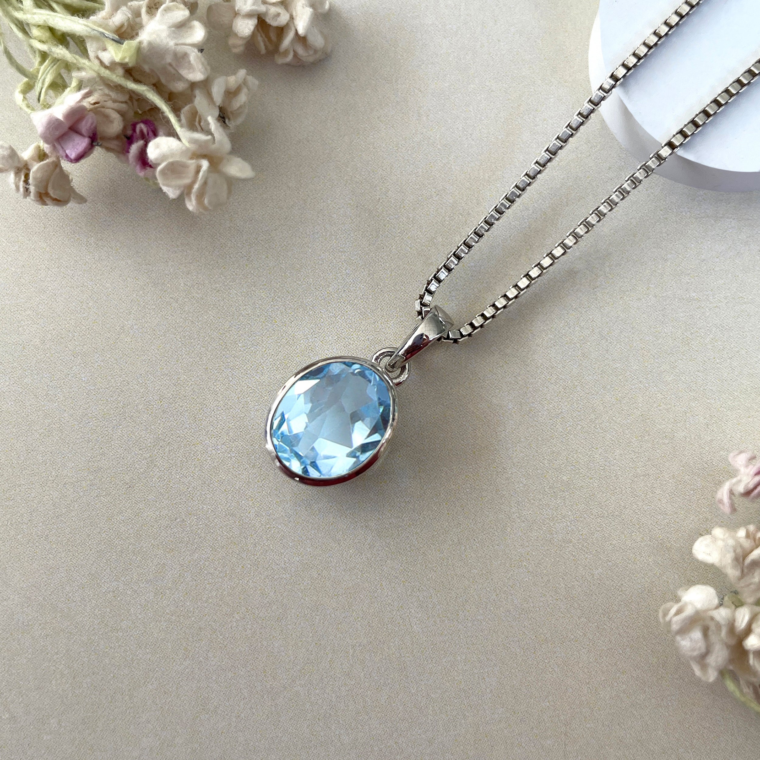 Blue Topaz Pendant-(BTZ-SP-466.)