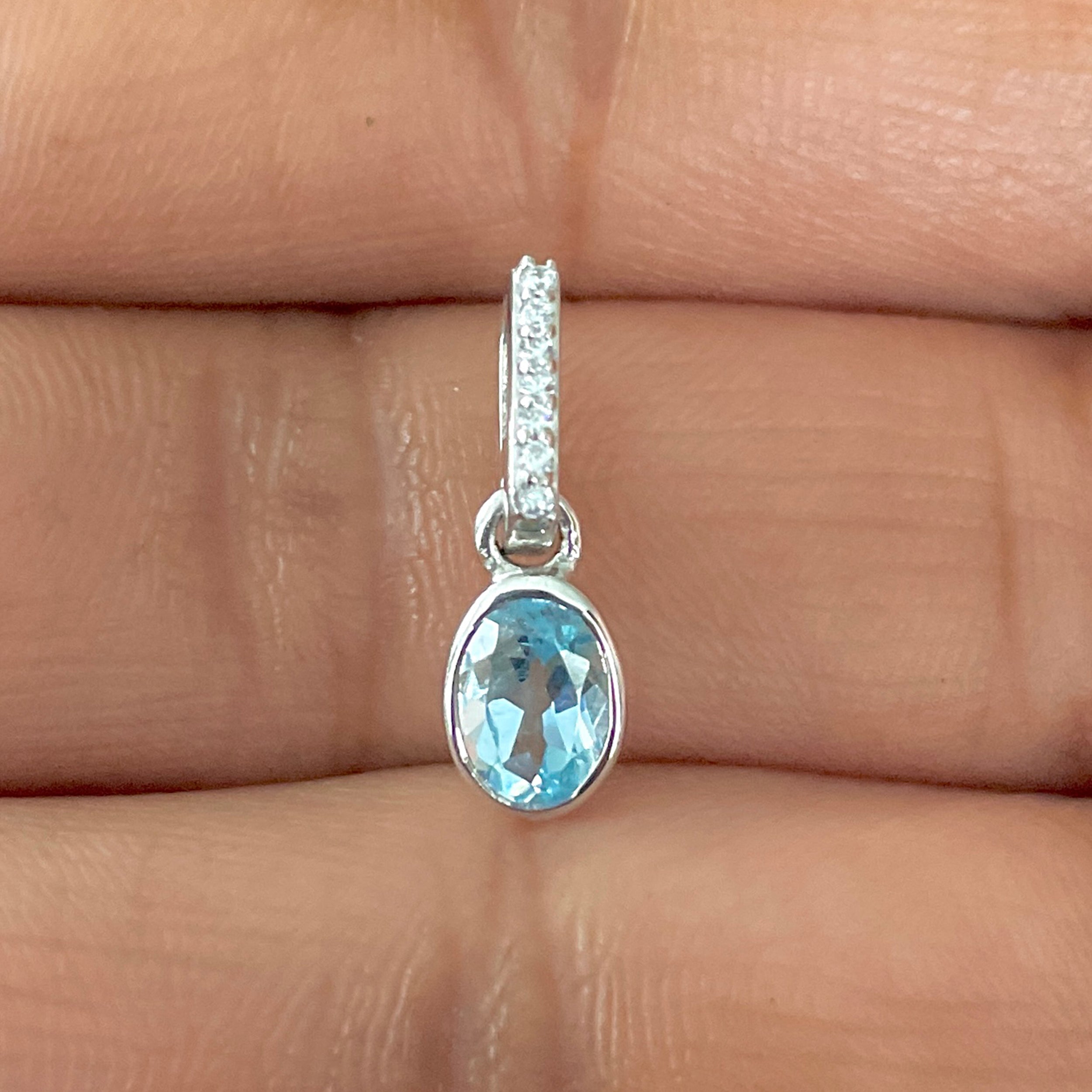Blue Topaz & White Topaz Pendant-(BTZ-SP-780.)