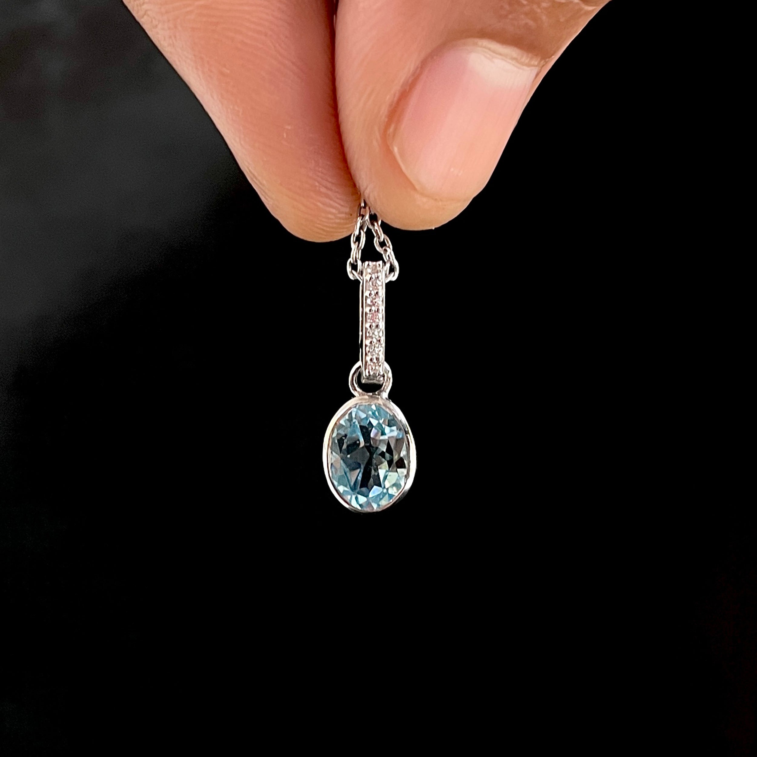 Blue Topaz & White Topaz Pendant-(BTZ-SP-792.)