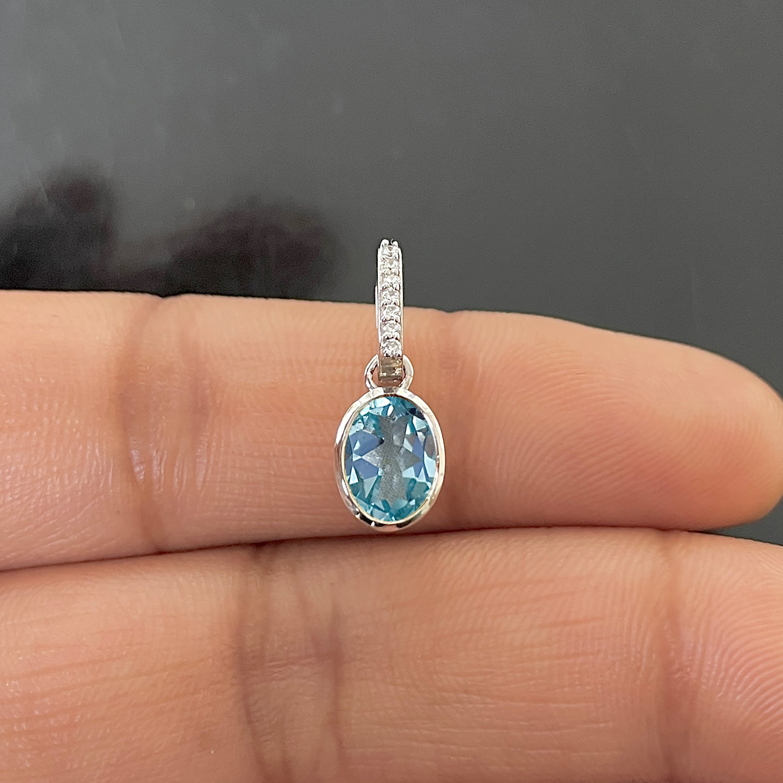 Blue Topaz & White Topaz Pendant-(BTZ-SP-792.)