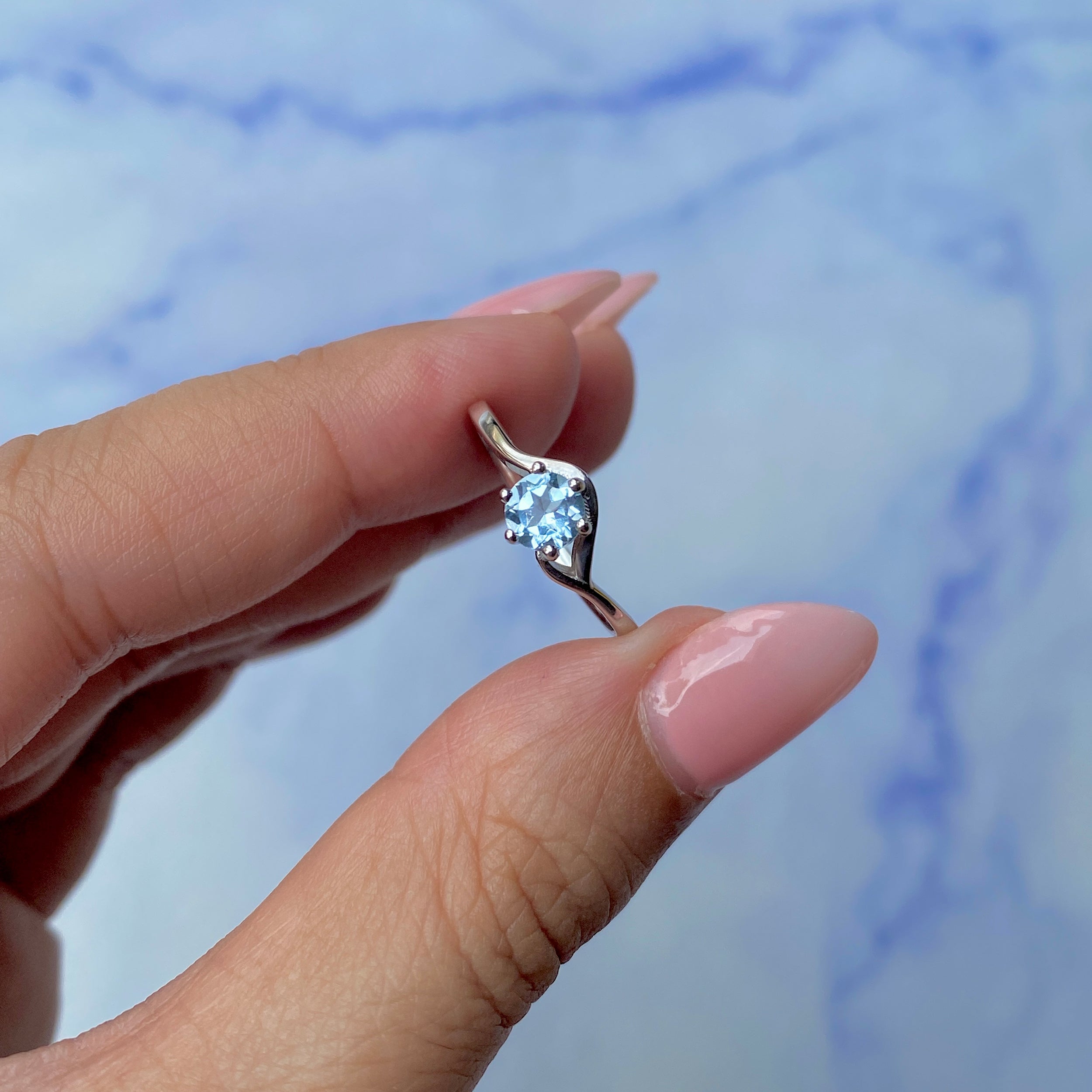 Blue Topaz Ring-(BTZ-SR-04.)