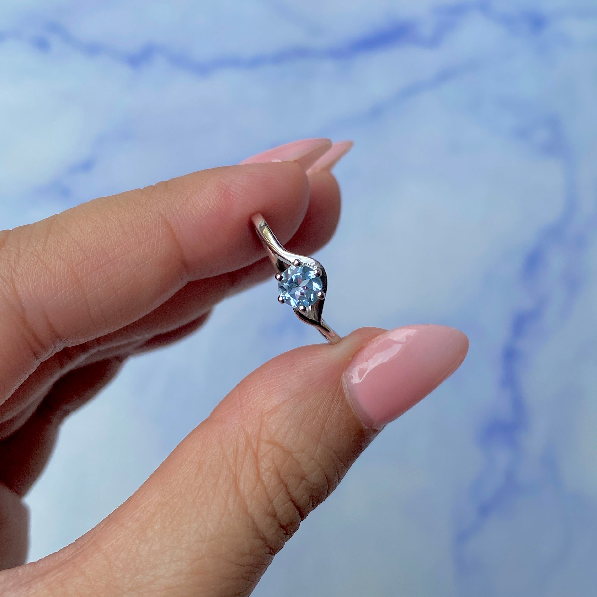 Blue Topaz Ring-(BTZ-SR-04.)