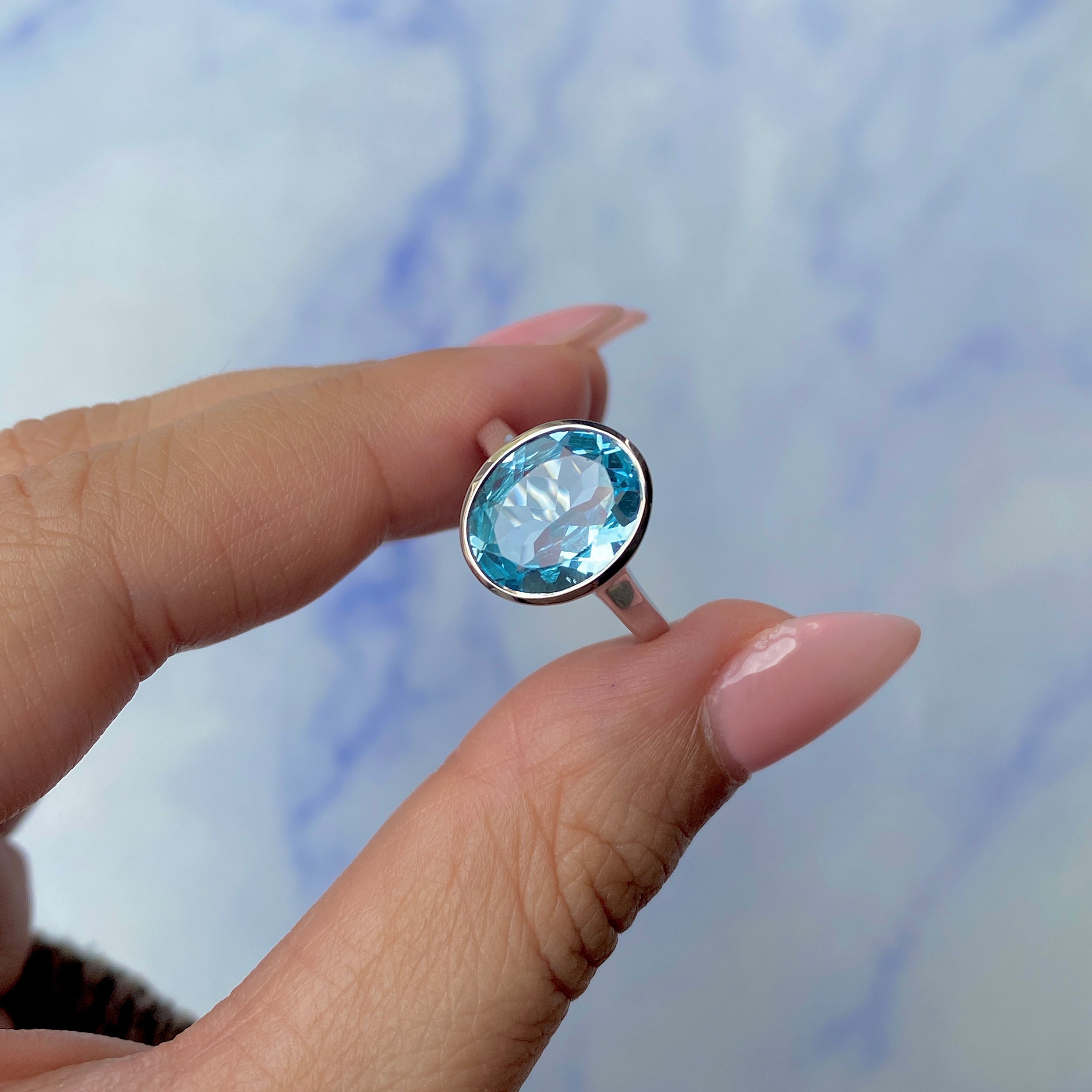 Blue Topaz Ring-(BTZ-SR-1806.)