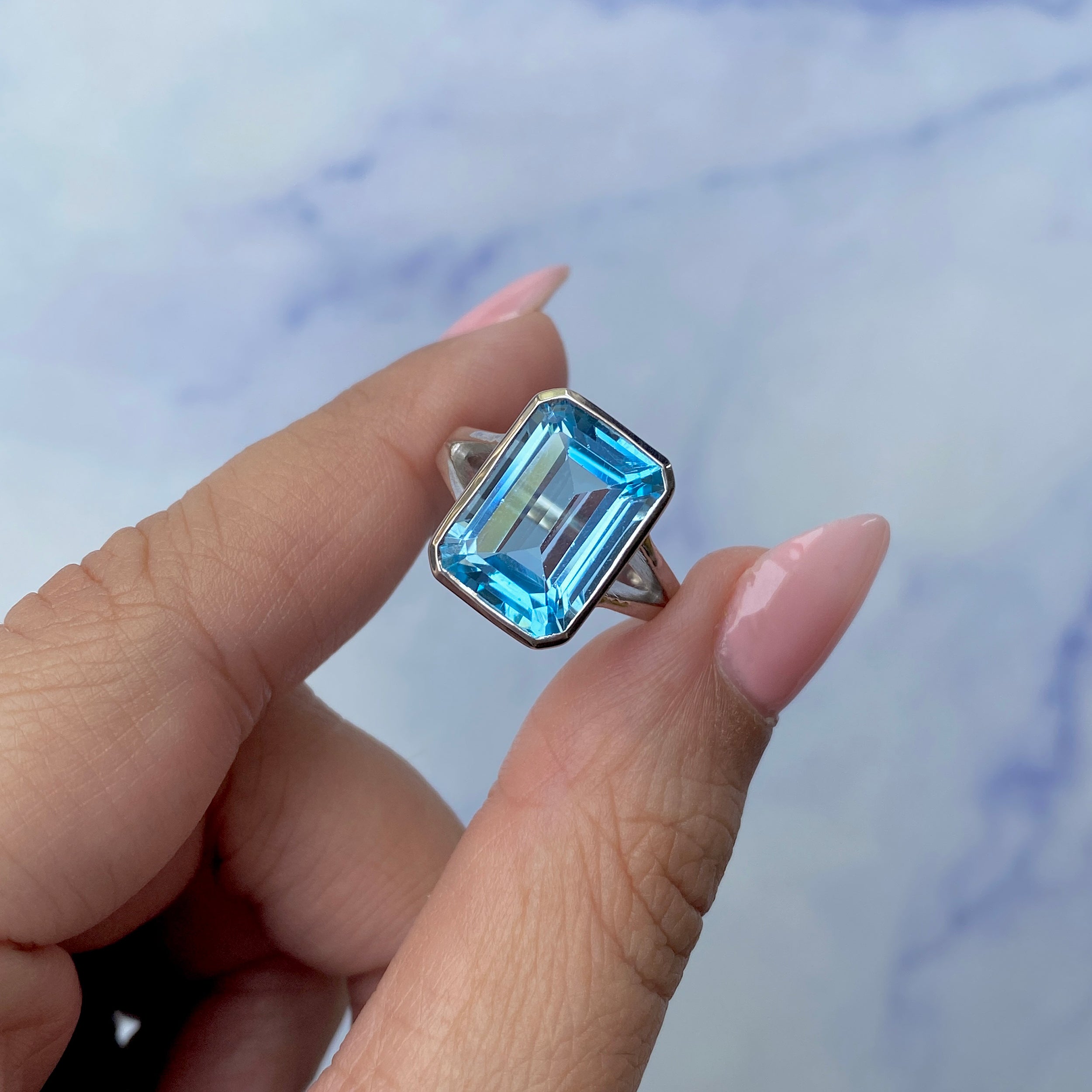 Blue Topaz Ring-(BTZ-SR-1928.)