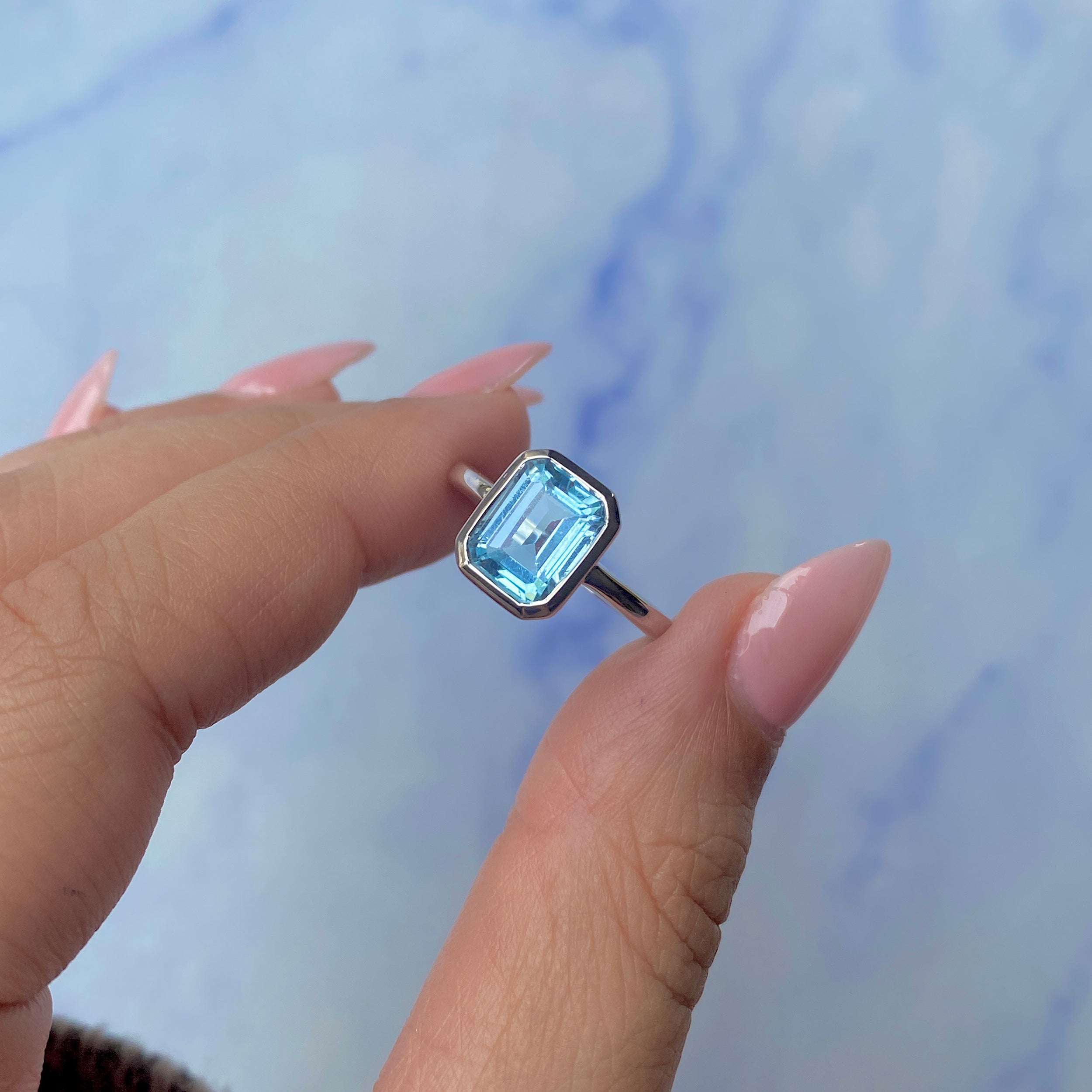 Blue Topaz Ring-(BTZ-SR-250.)