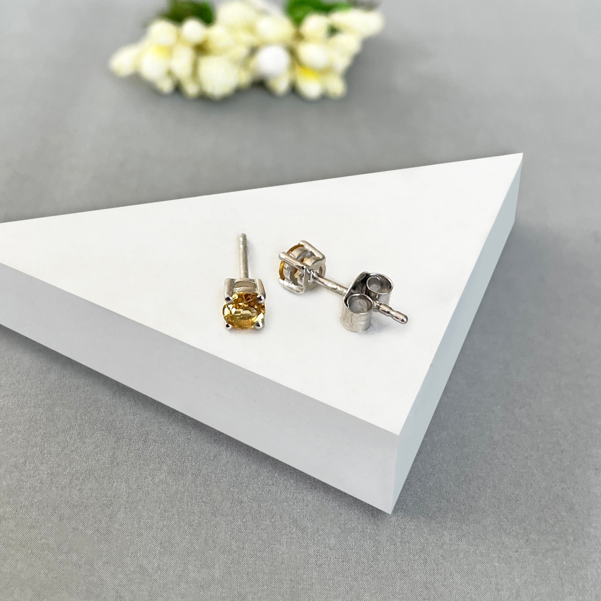 Citrine Stud Earring-(CIT-SE-1023.)