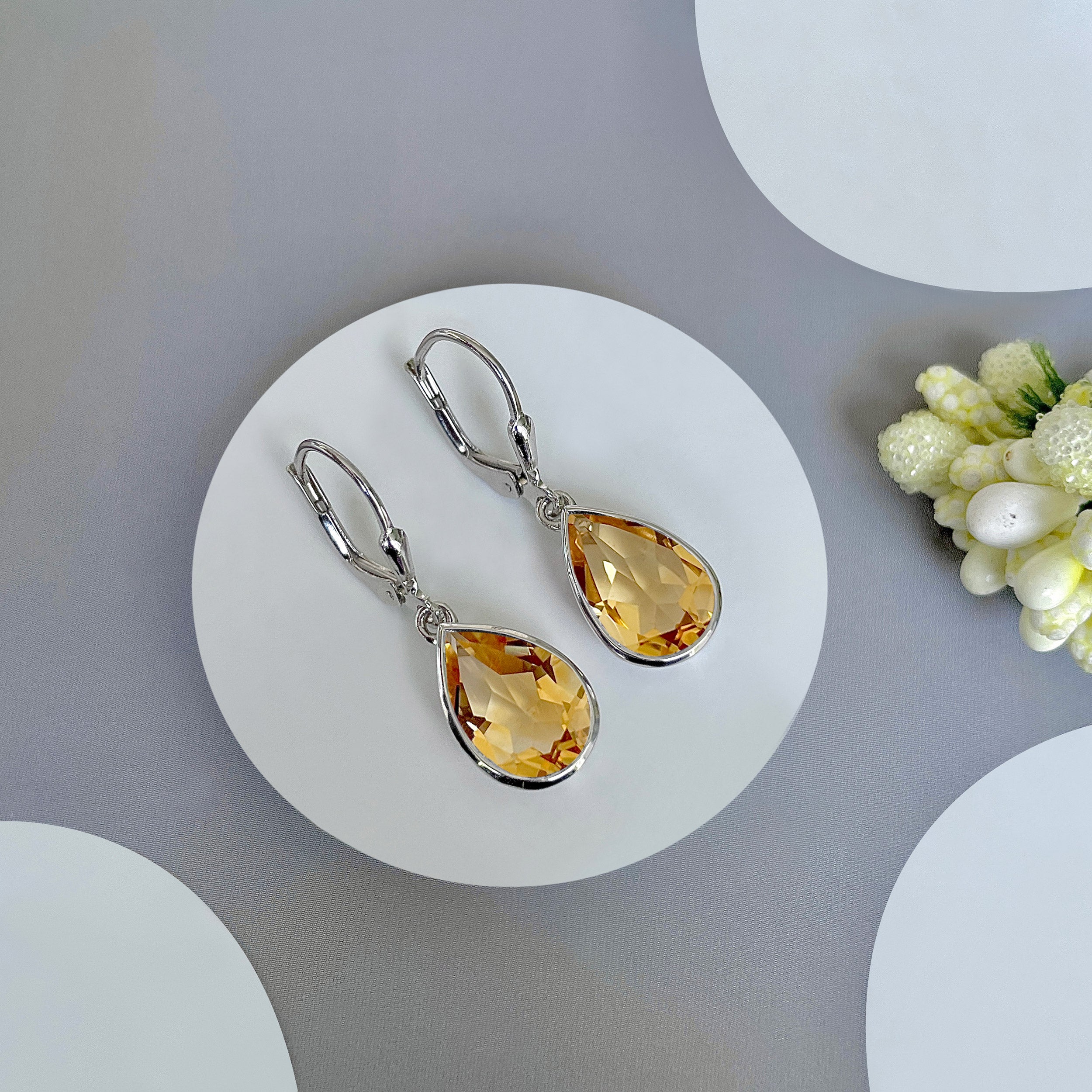 Citrine Leverback Earring-(CIT-SE-1252.)