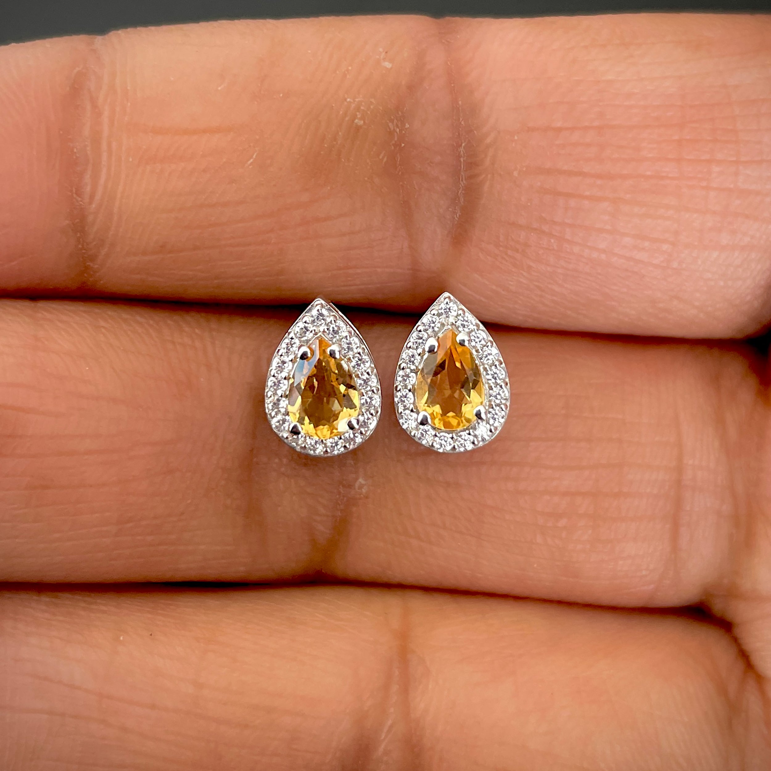 Citrine Stud Earring-(CIT-SE-52-W.)