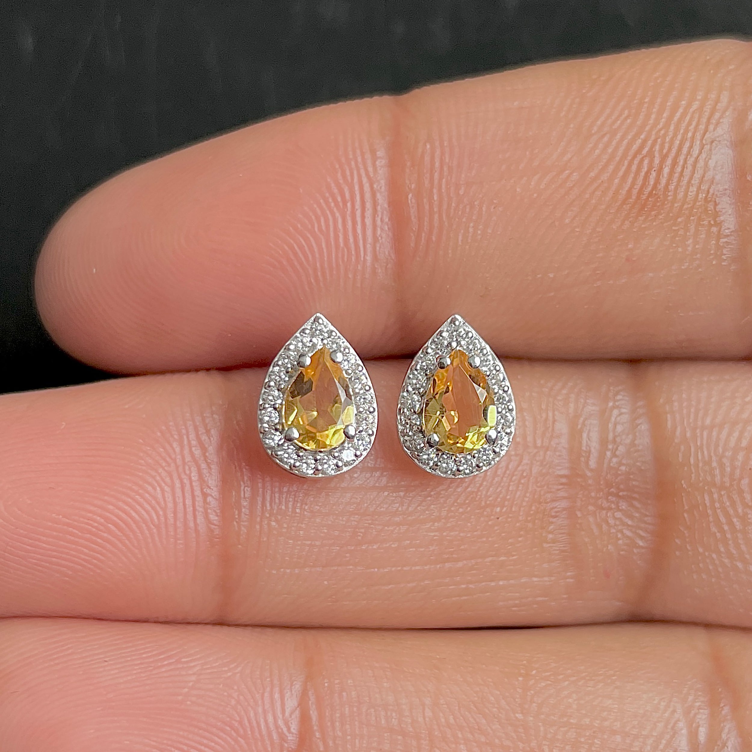 Citrine Stud Earrings-(CIT-SE-52W.)