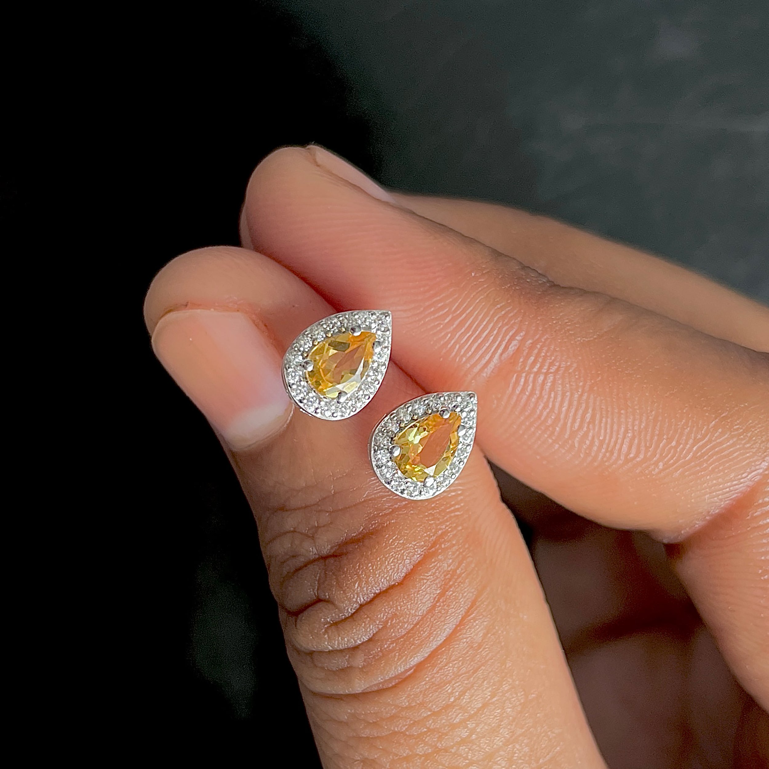 Citrine Stud Earrings-(CIT-SE-52W.)