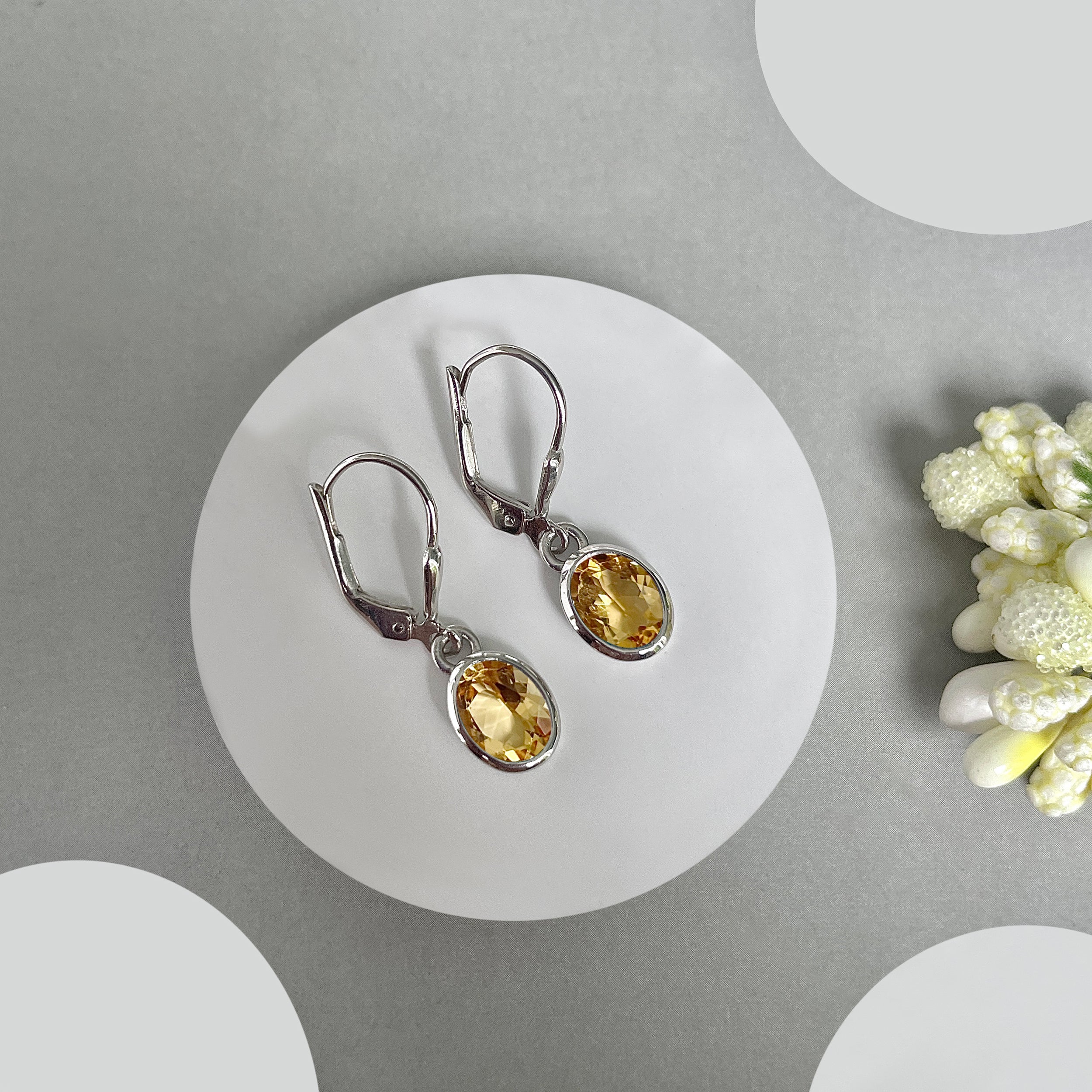 Citrine Leverback Earrings-(CIT-SE-547.)