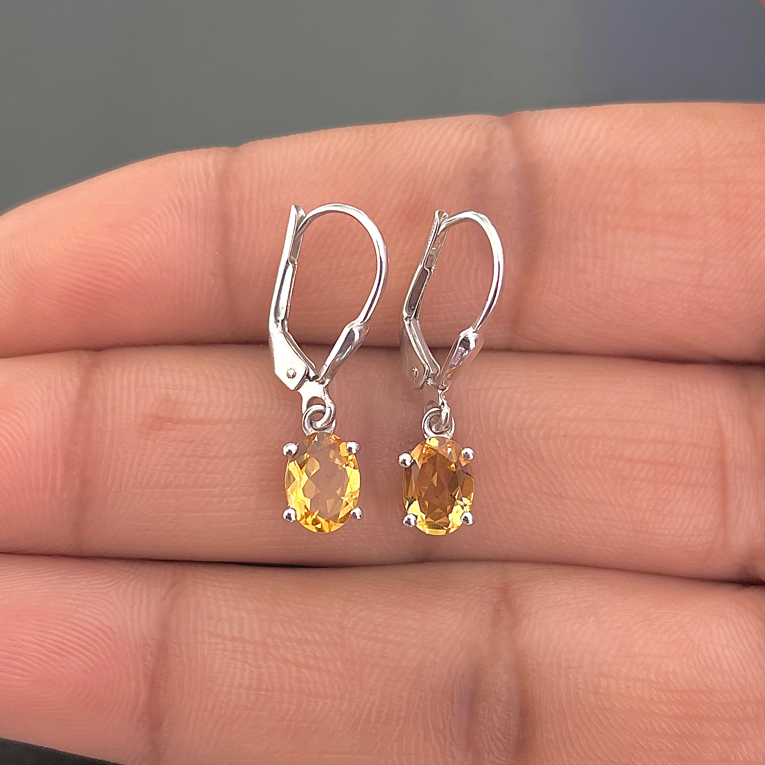 Citrine Leverback Earrings-(CIT-SE-670.)