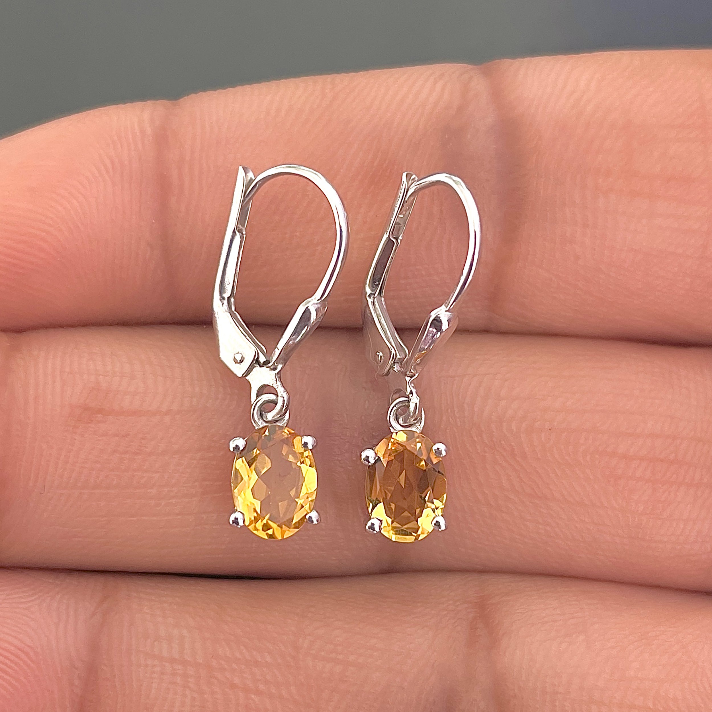 Citrine Leverback Earrings-(CIT-SE-670.)
