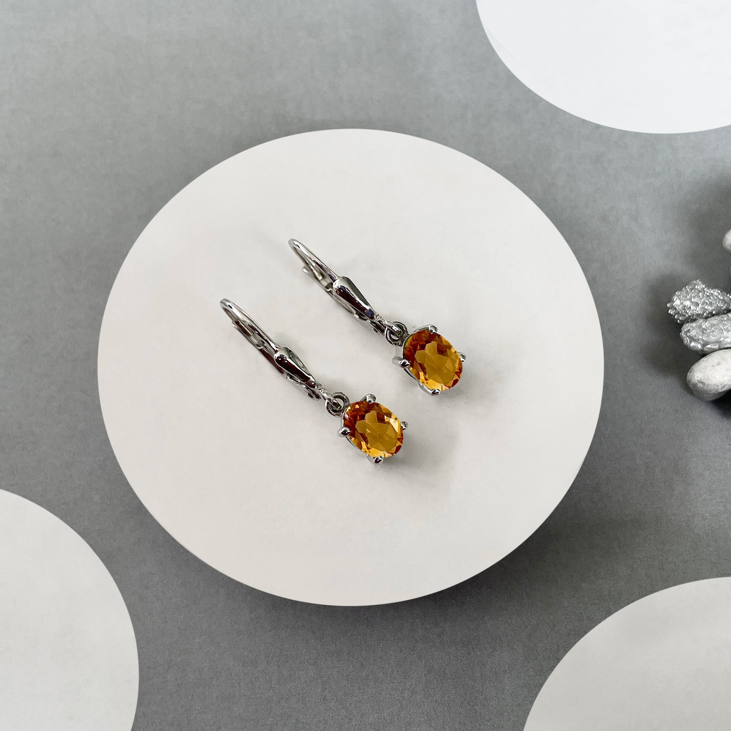 Citrine Leverback Earrings-(CIT-SE-670.)