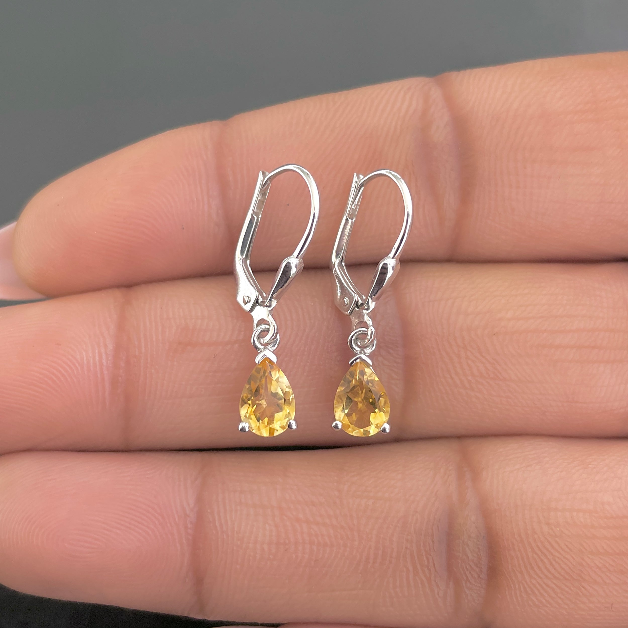Citrine Leverback Earrings-(CIT-SE-676.)