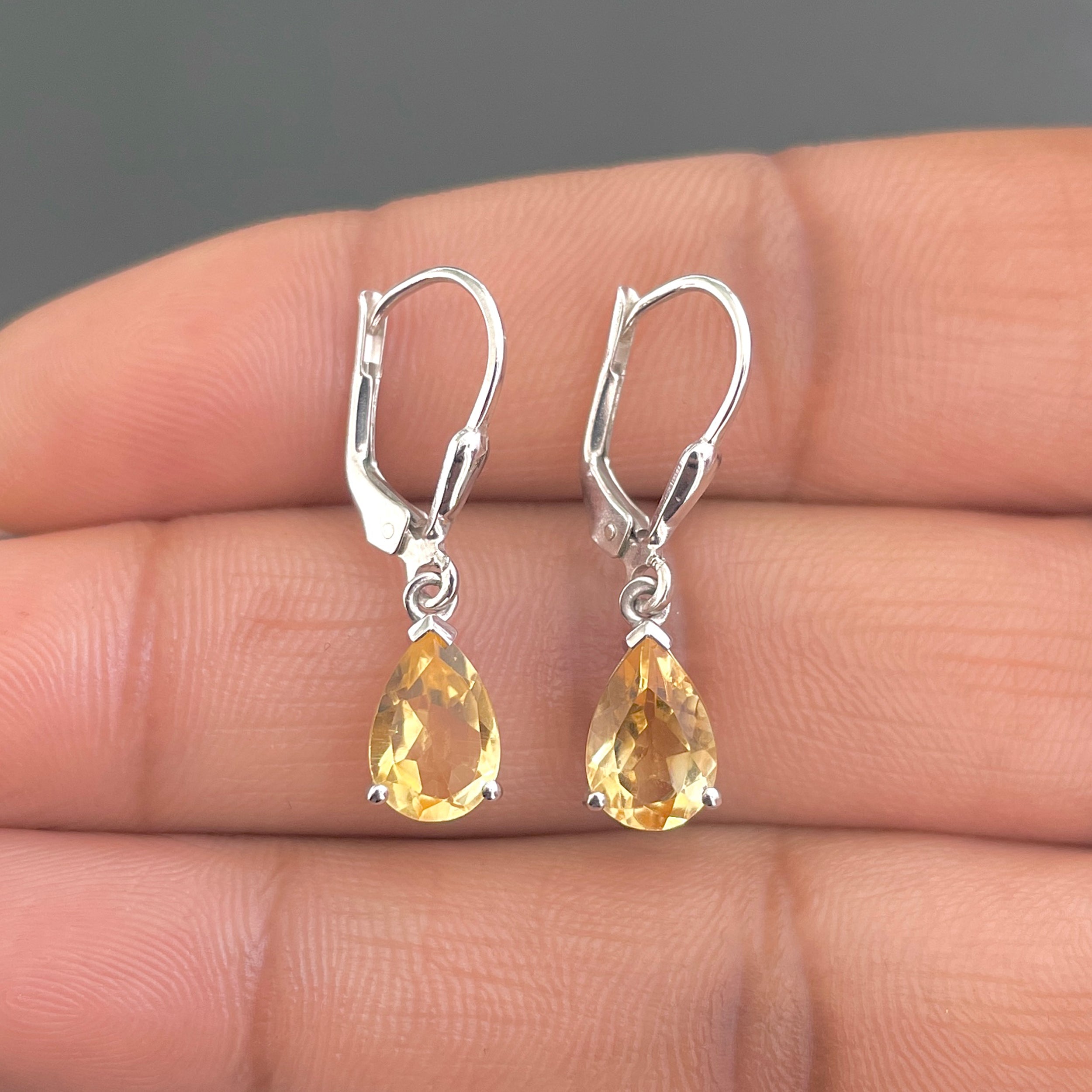 Citrine Leverback Earrings-(CIT-SE-677.)