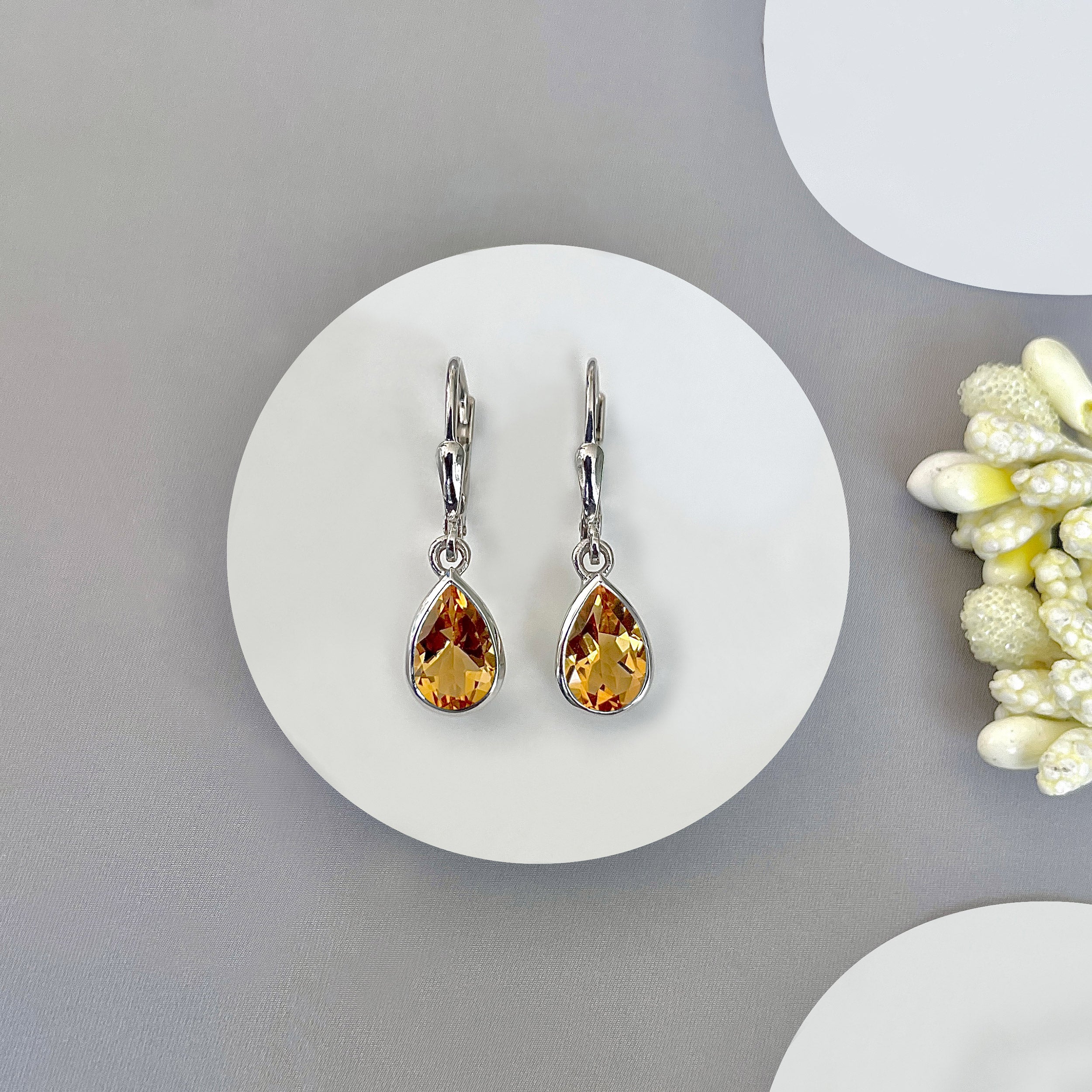 Citrine Leverback Earring-(CIT-SE-679.)
