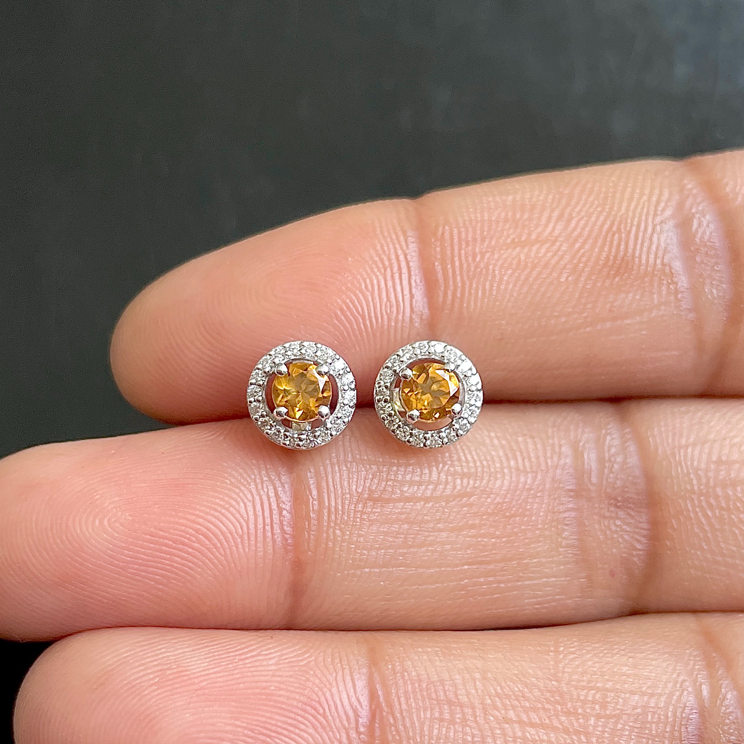 Citrine Stud Earrings-(CIT-SE-985.)