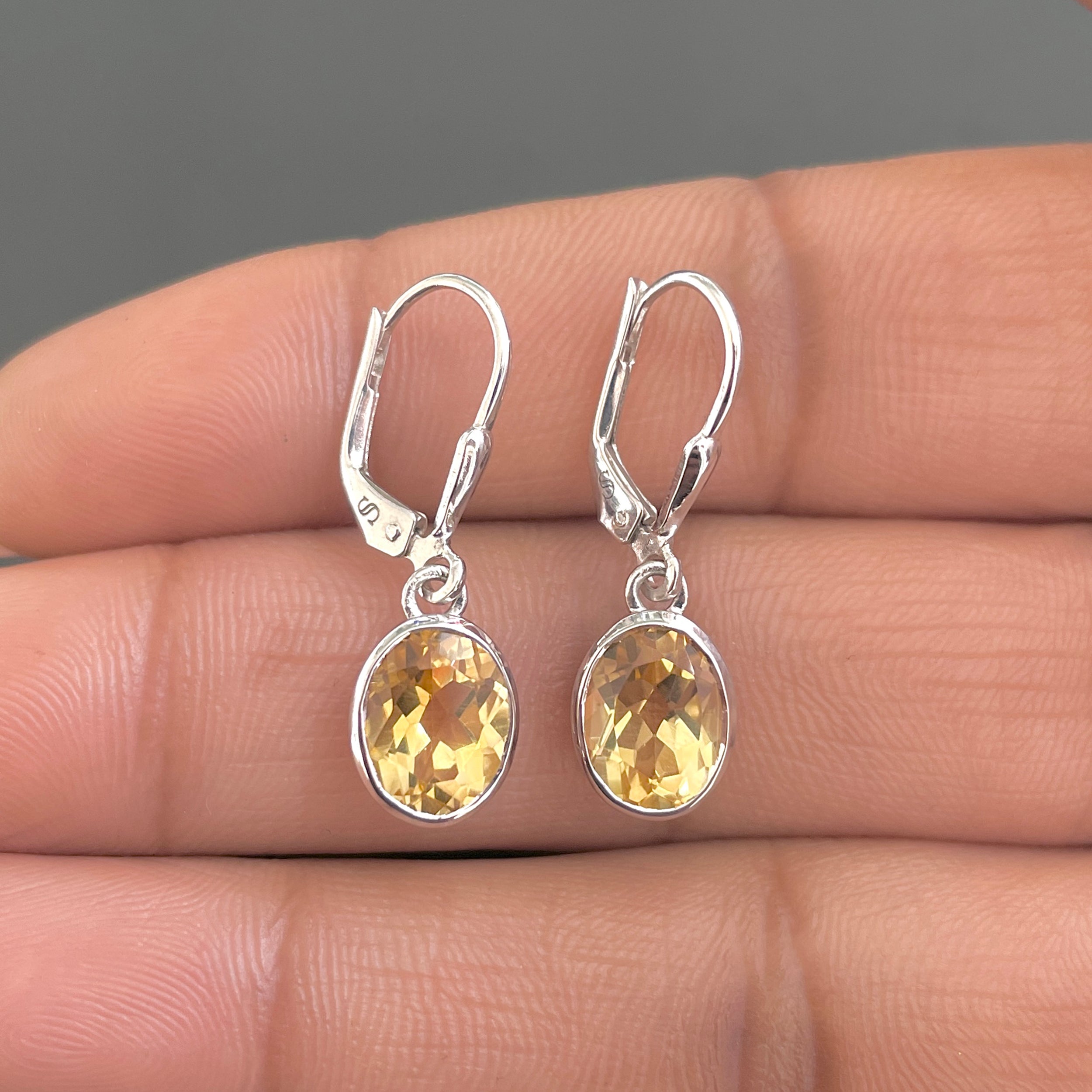 Citrine Leverback Earring-(CIT-SE-998.)