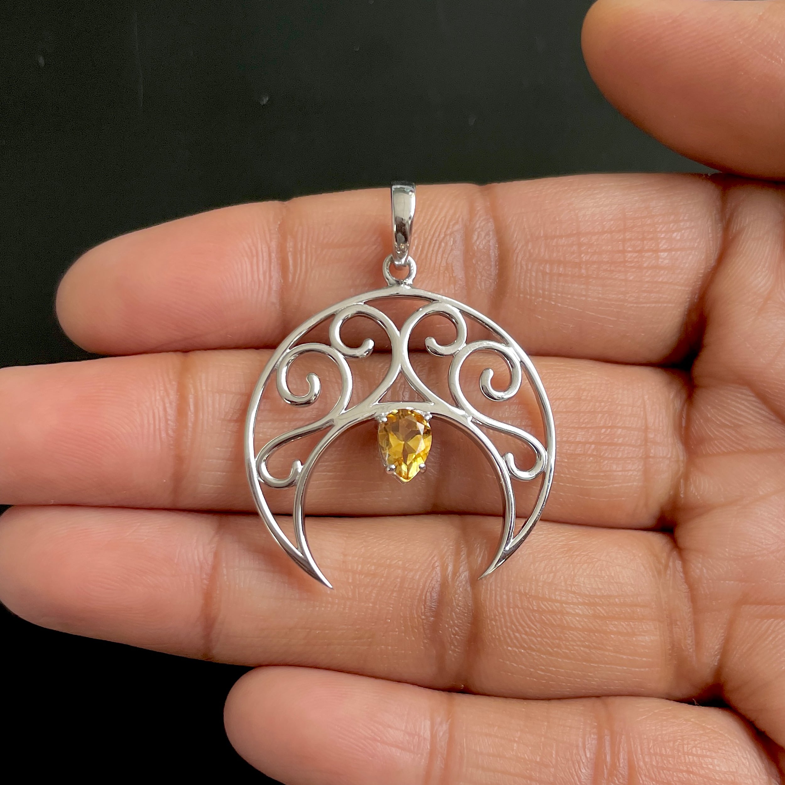 Citrine Pendant-(CIT-SN-181.)