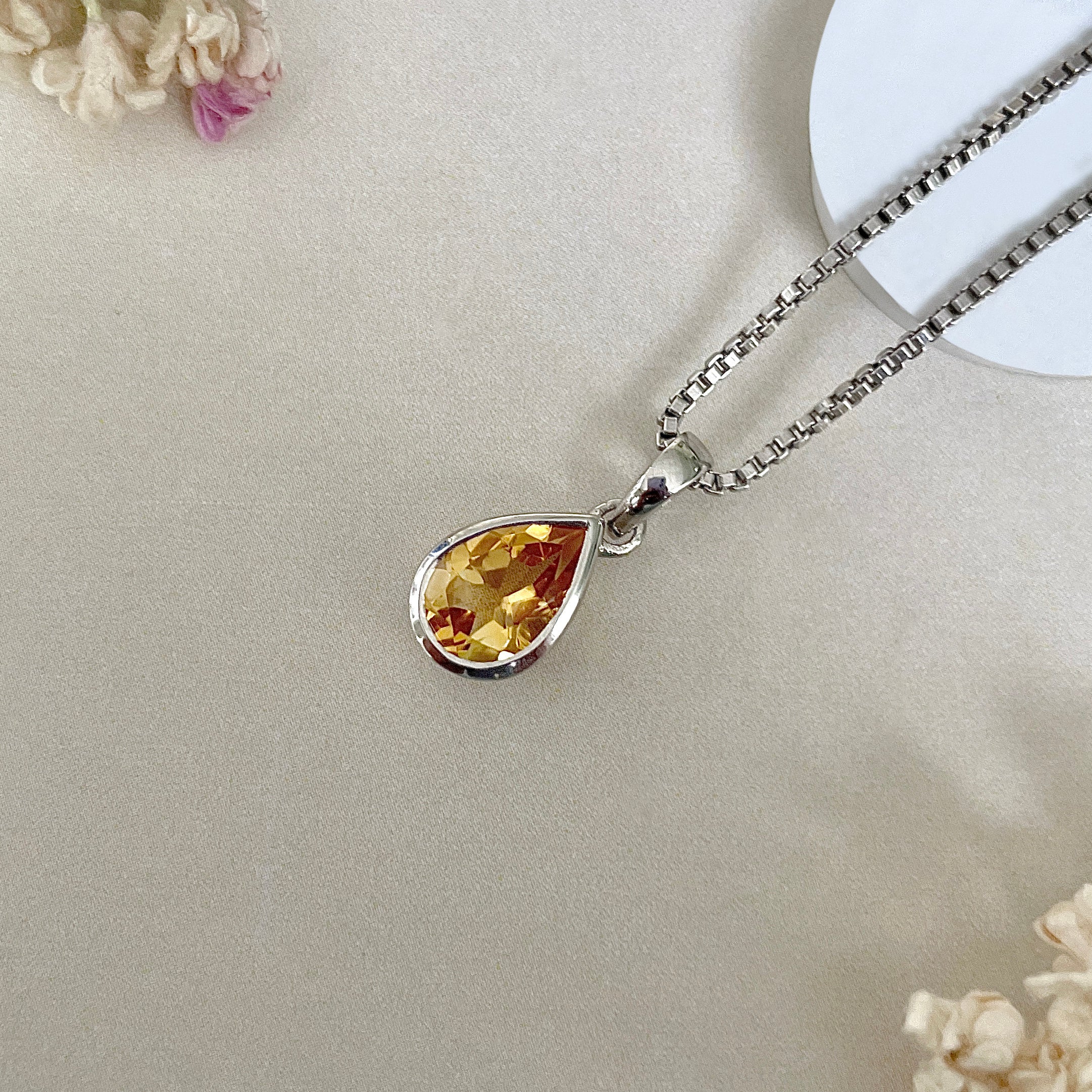 Citrine Pendant-(CIT-SP-468.)