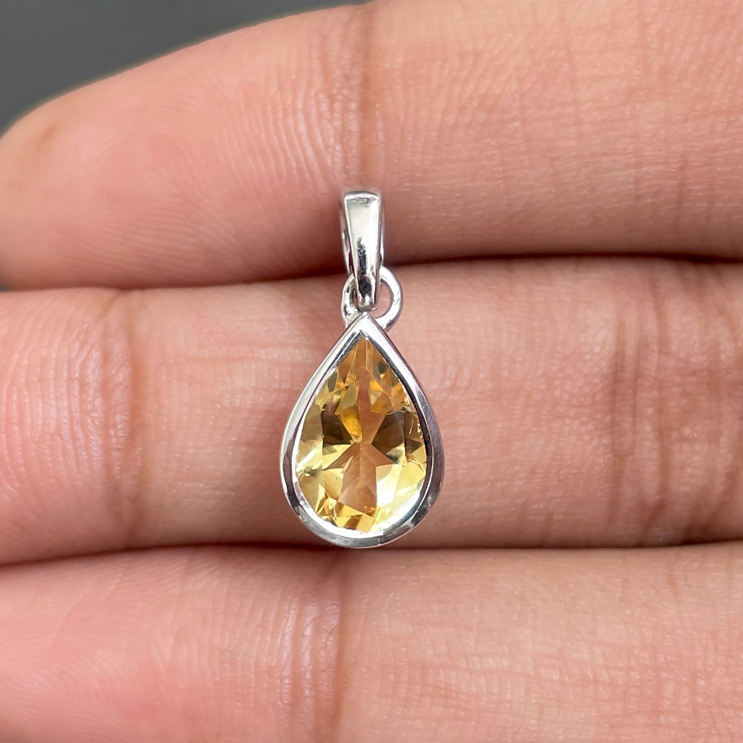 Citrine Pendant-(CIT-SP-468.)
