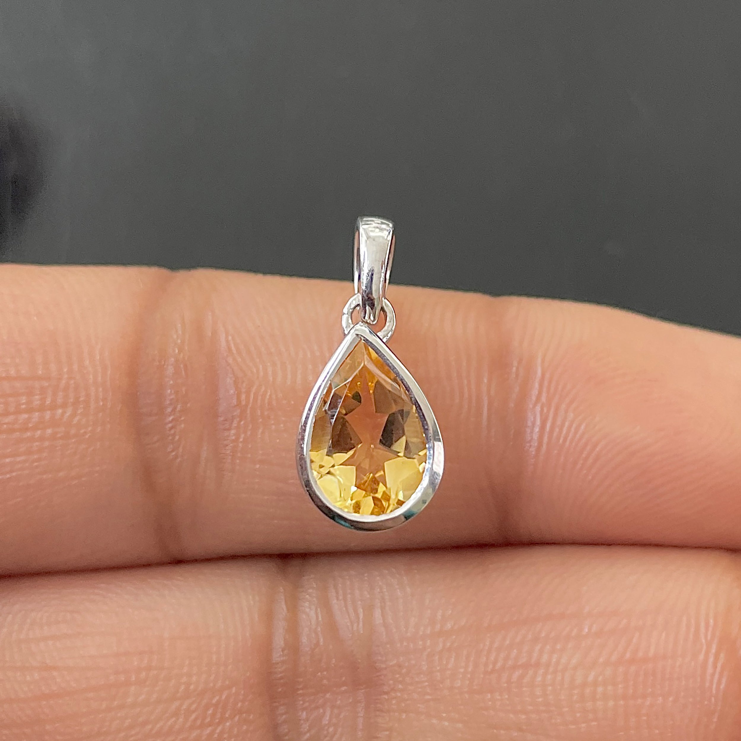 Citrine Pendant-(CIT-SP-468.)