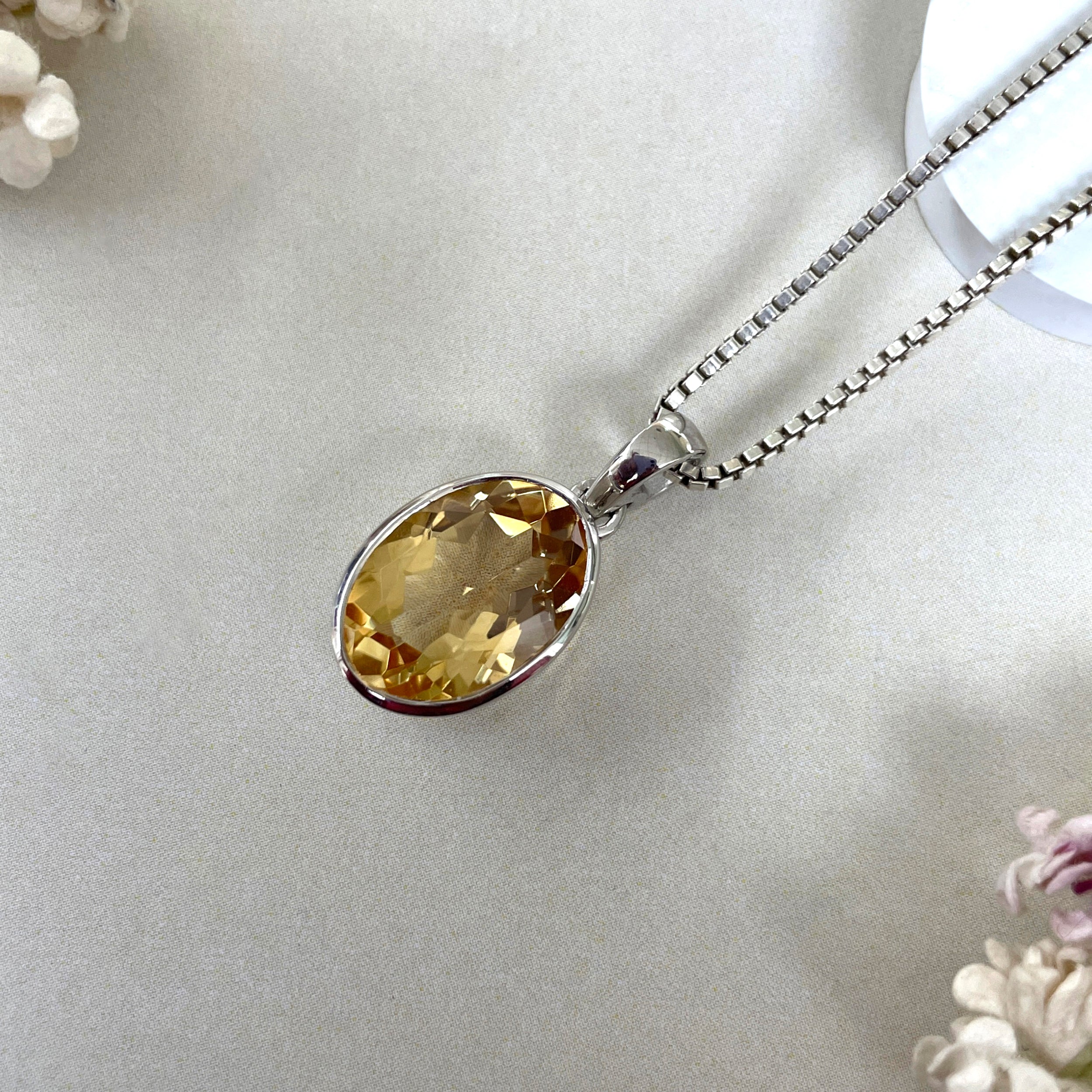 Citrine Pendant-(CIT-SP-471.)