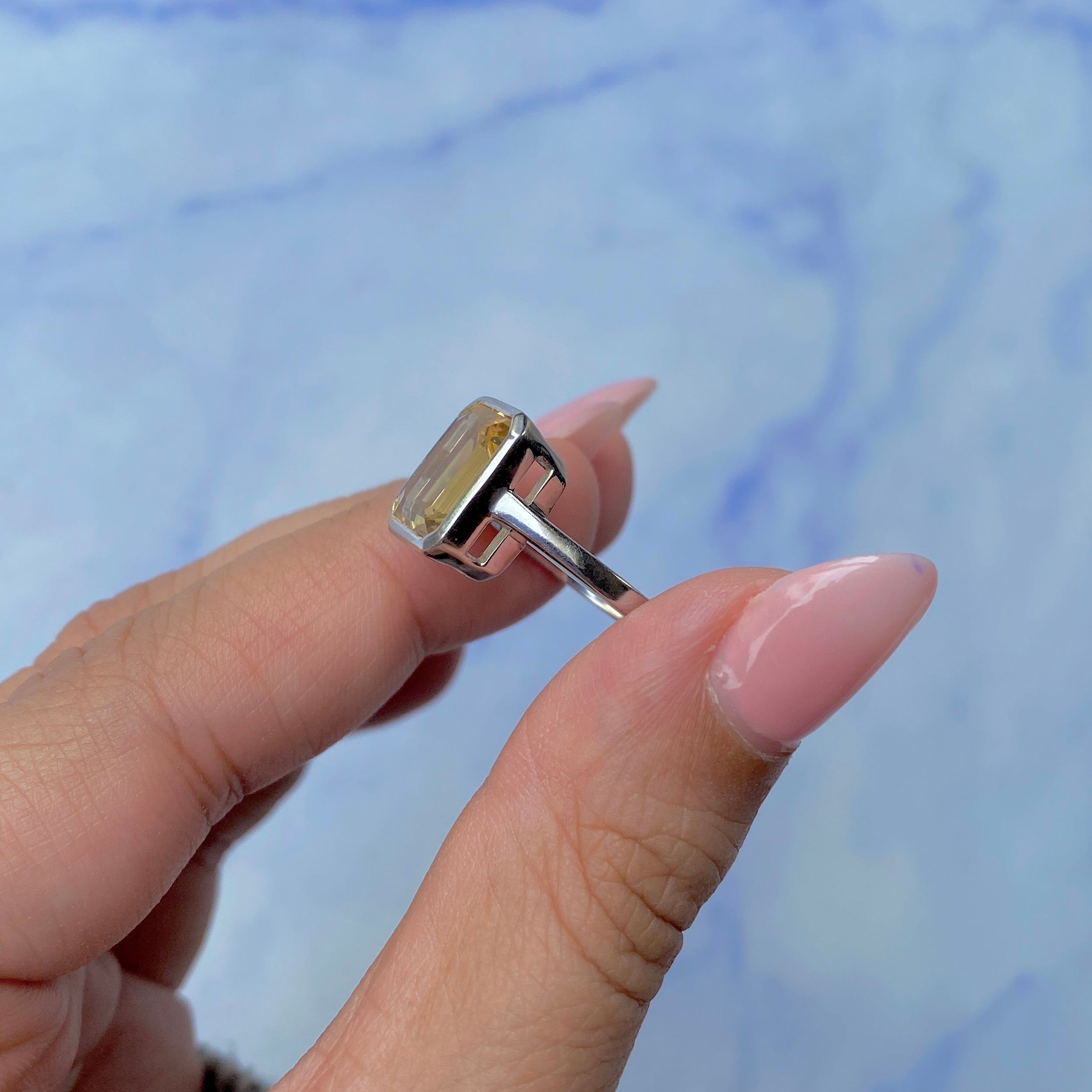 Citrine Ring-(CIT-SR-1752.)