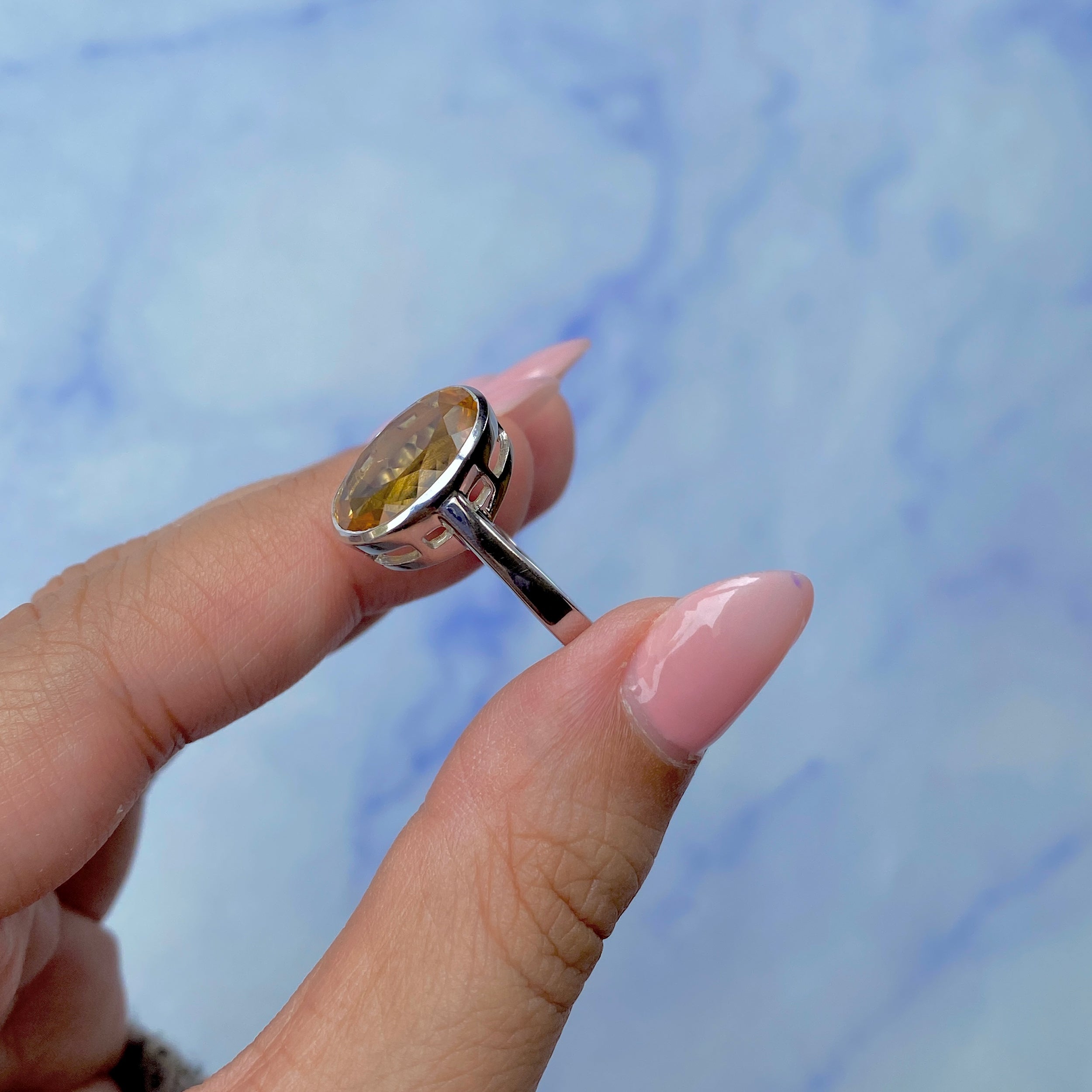 Citrine Ring-(CIT-SR-1892.)