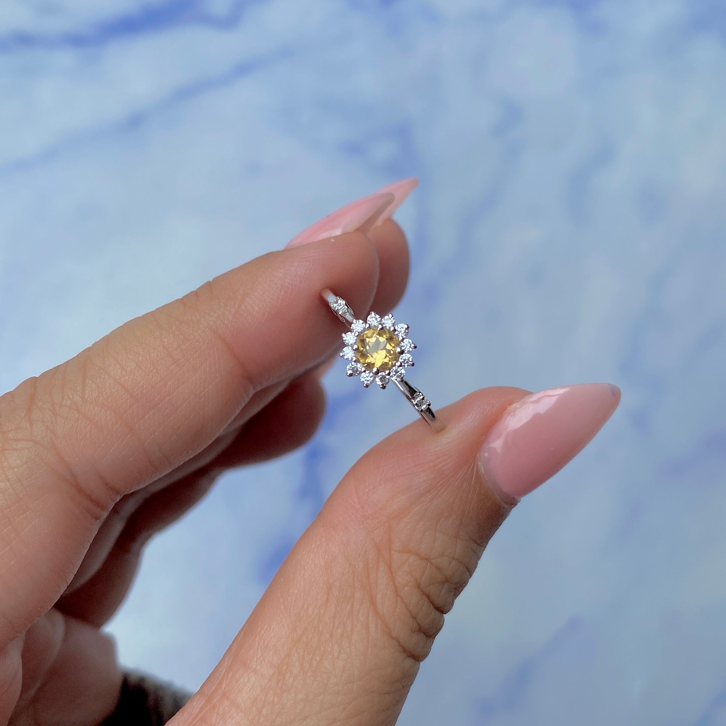 Citrine Ring-(CIT-SR-1937.)