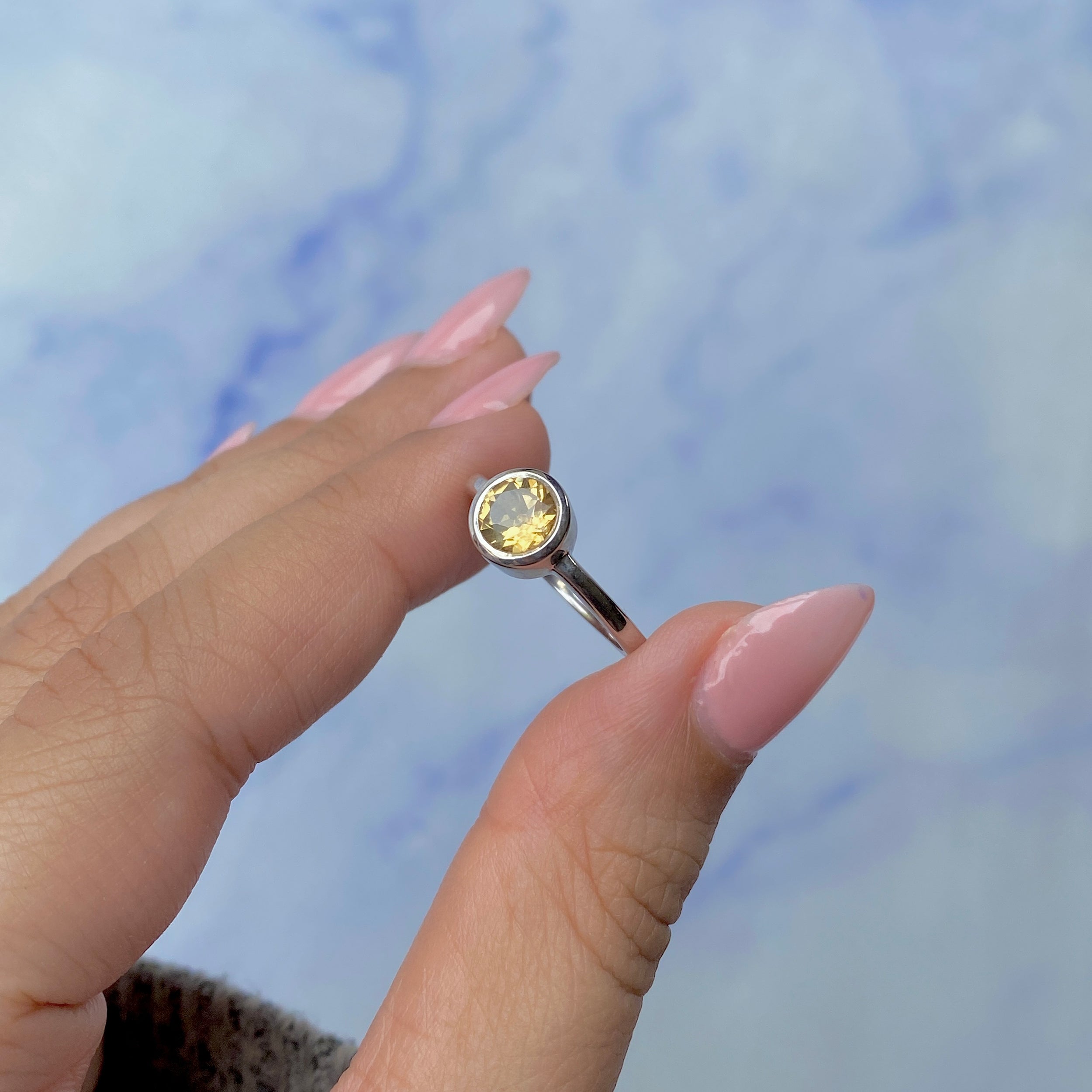 Citrine Ring-(CIT-SR-237.)